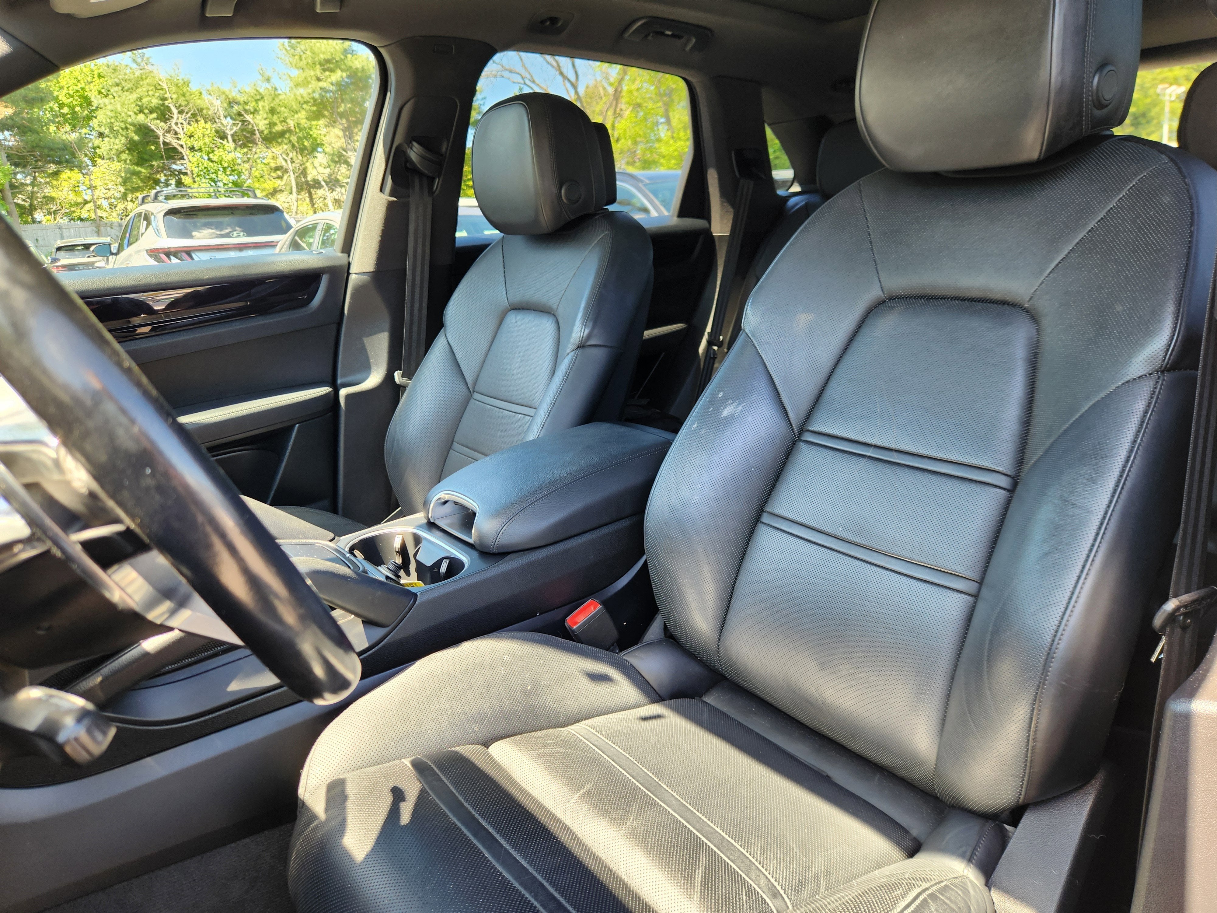 2019 Porsche Cayenne Base