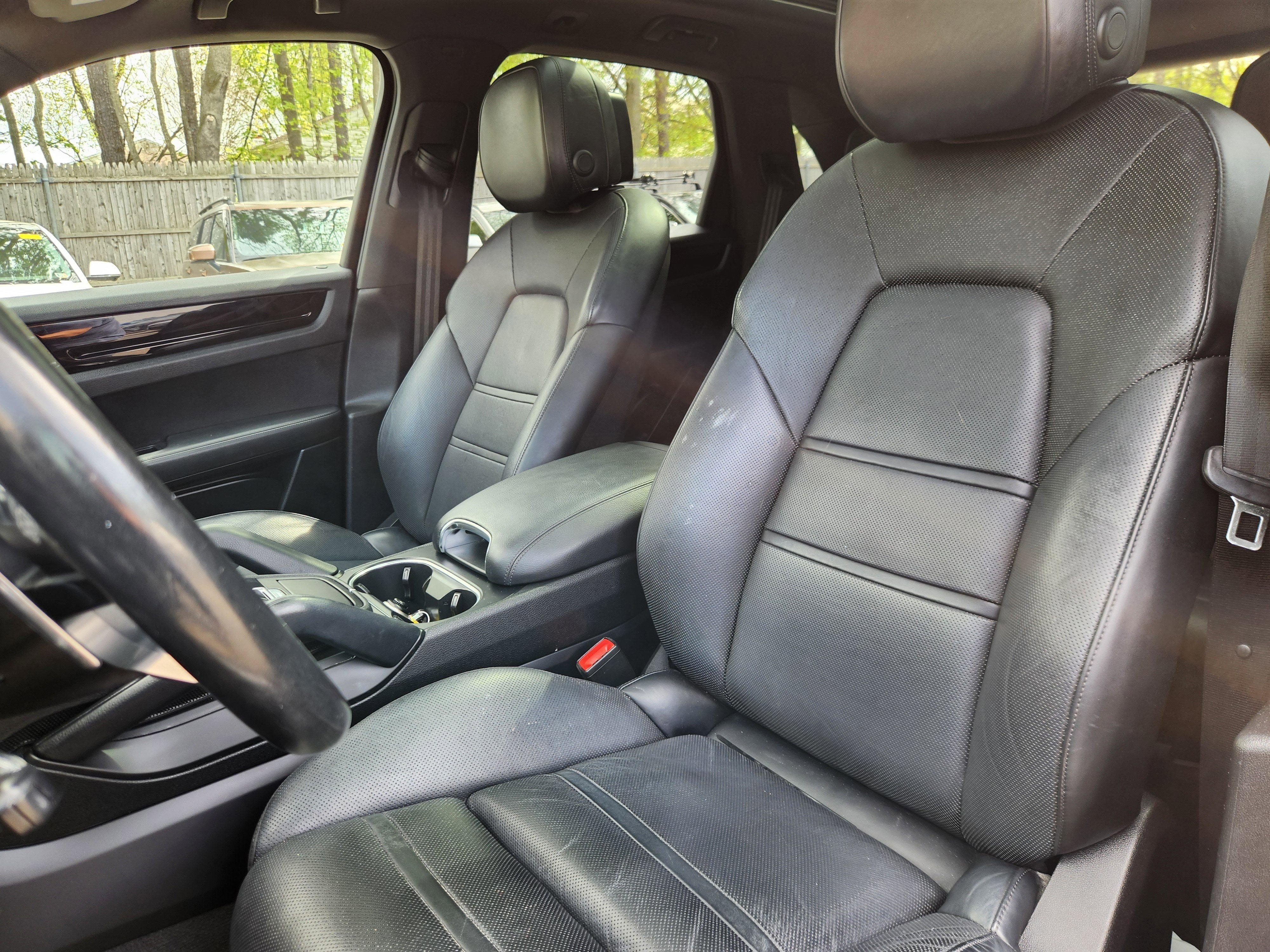 2019 Porsche Cayenne Base