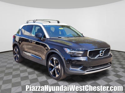 2019 Volvo XC40 Momentum