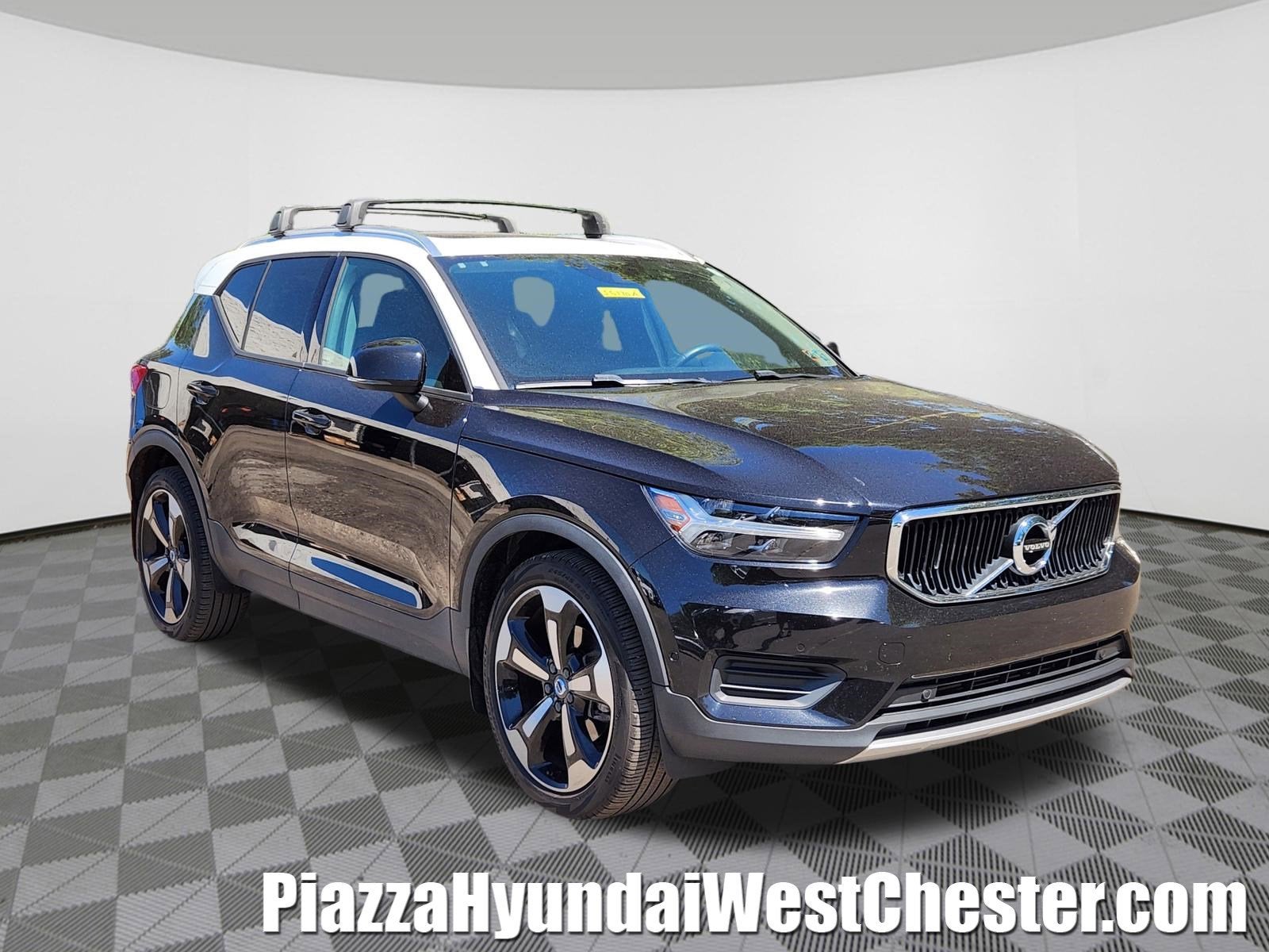 2019 Volvo XC40 Momentum