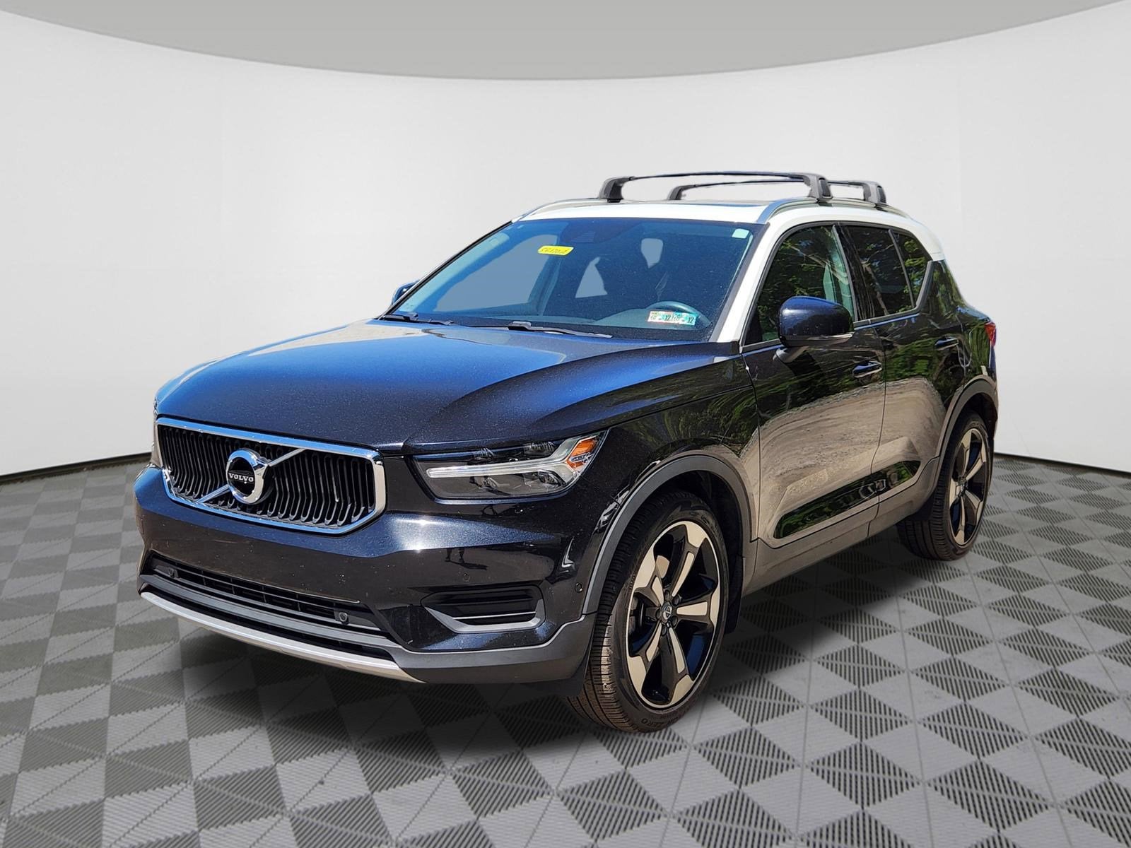 2019 Volvo XC40 Momentum