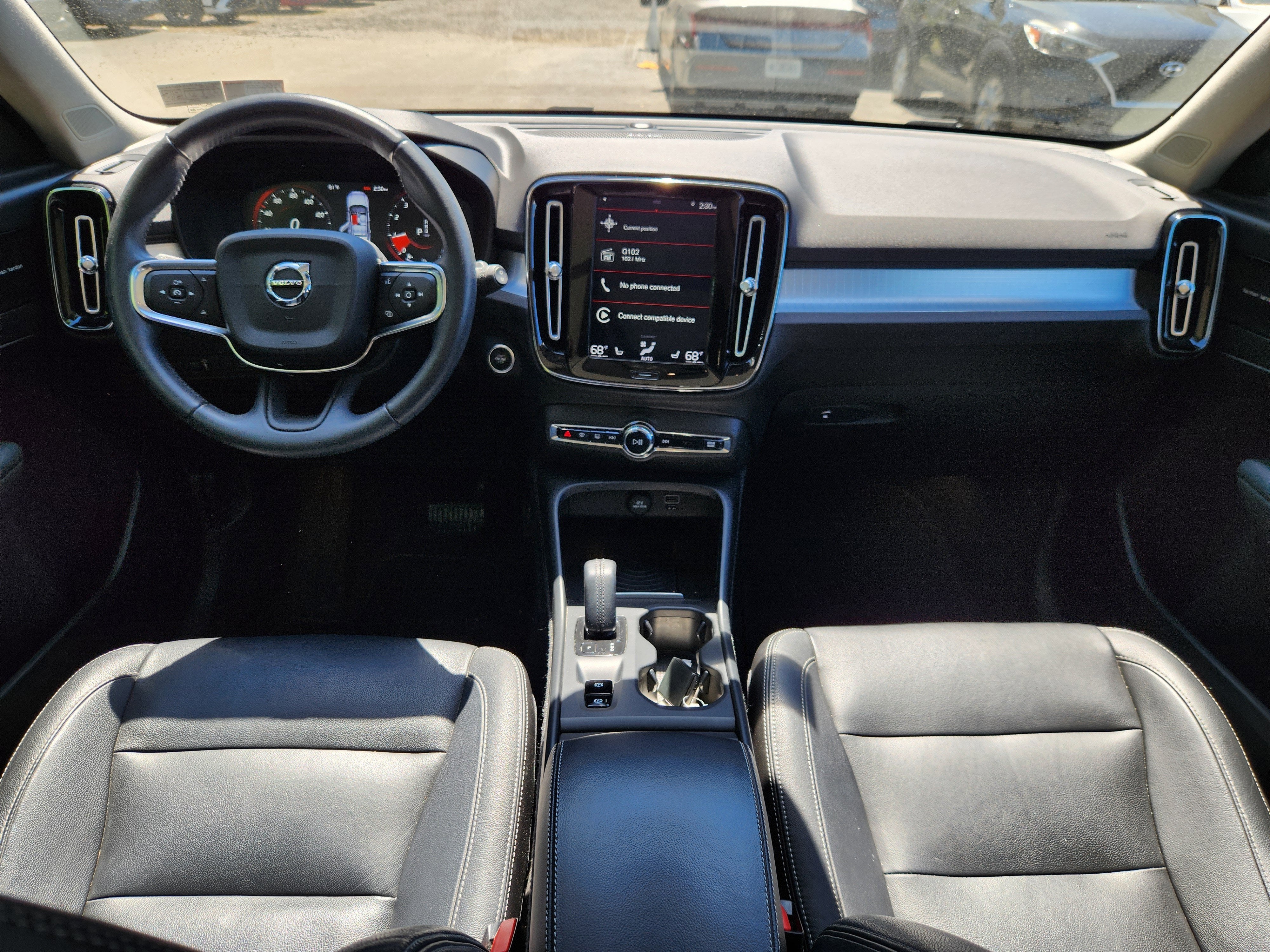 2019 Volvo XC40 Momentum