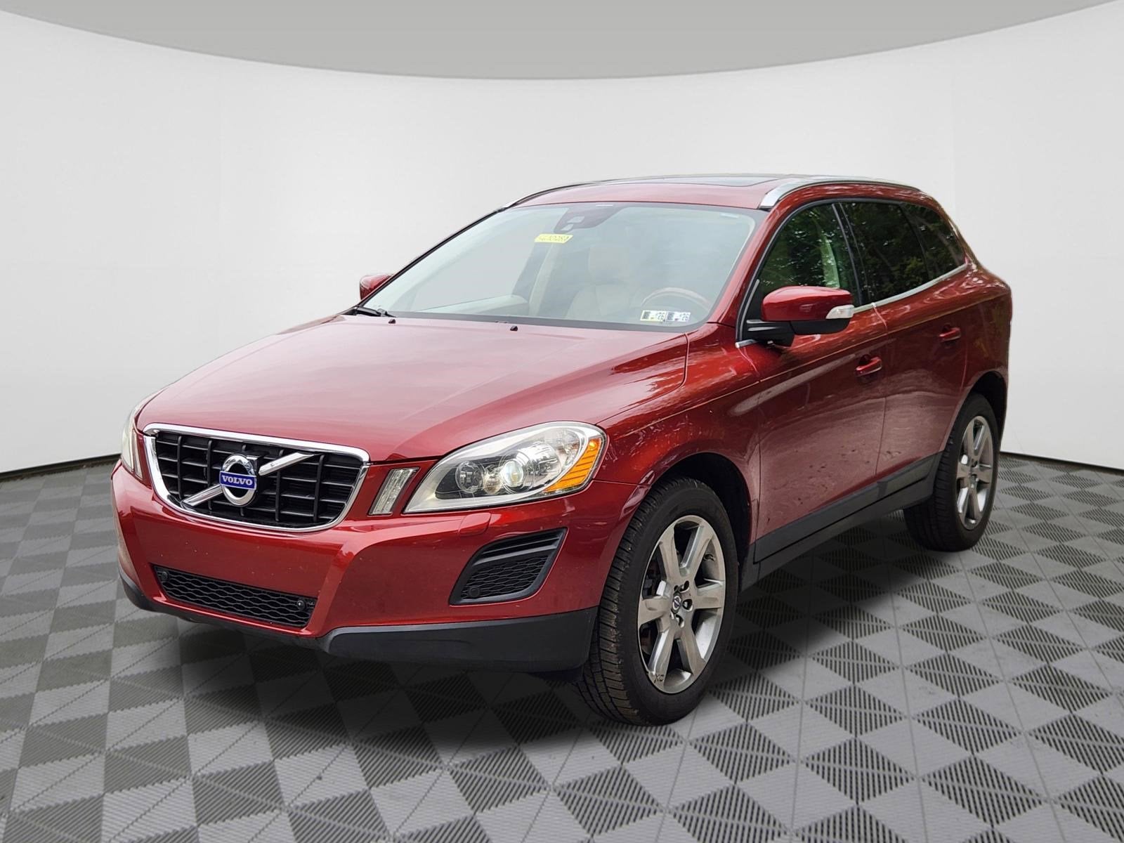 2013 Volvo XC60 T6 Platinum AWD