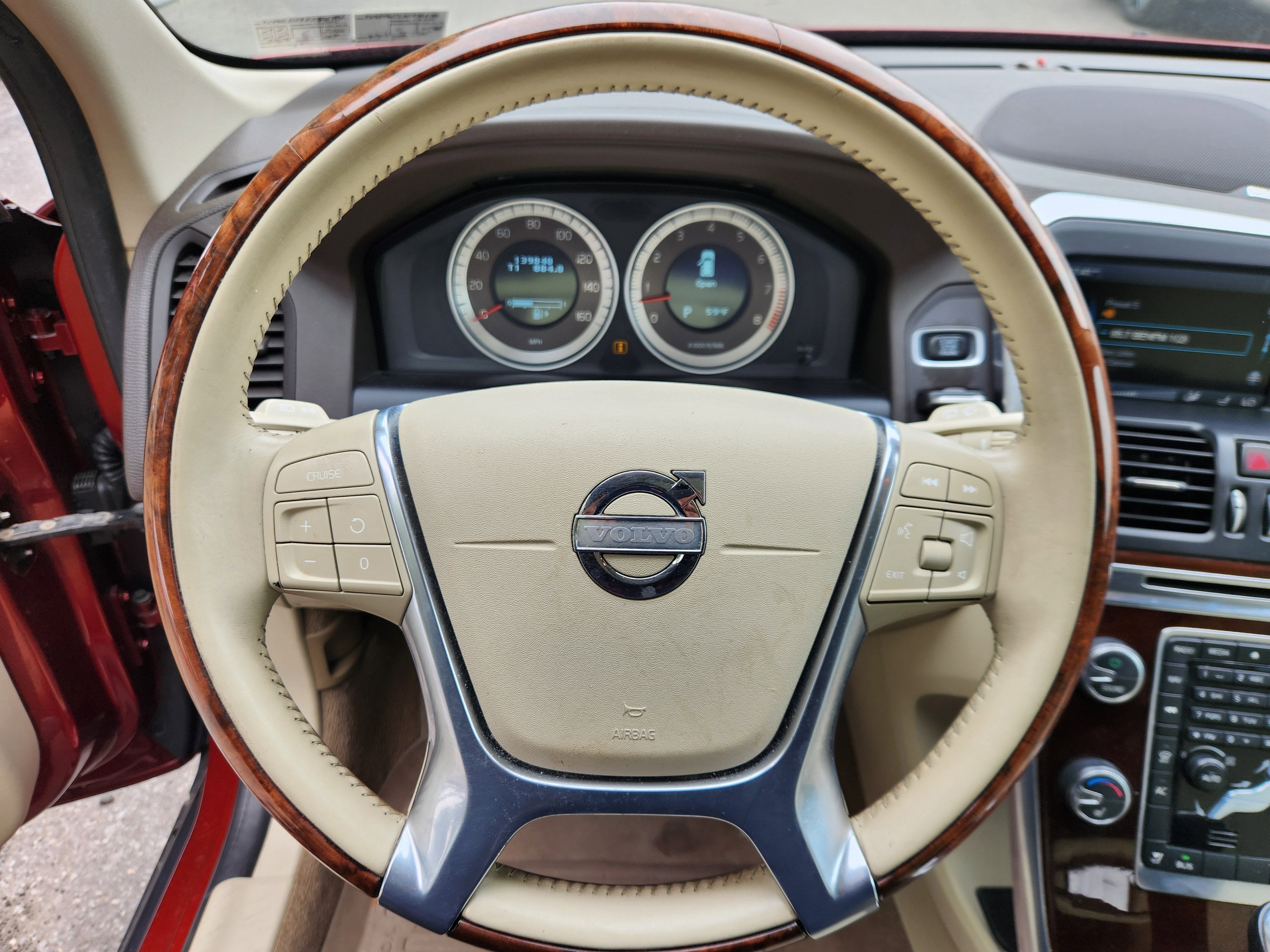 2013 Volvo XC60 T6 Platinum AWD