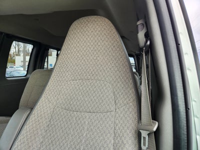 2014 GMC Savana Passenger LT