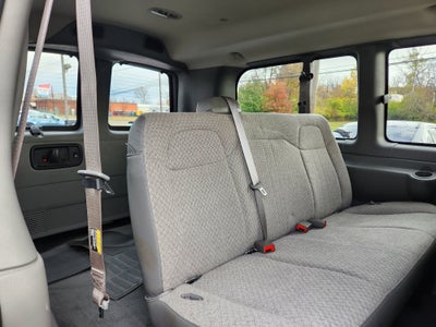 2014 GMC Savana Passenger LT