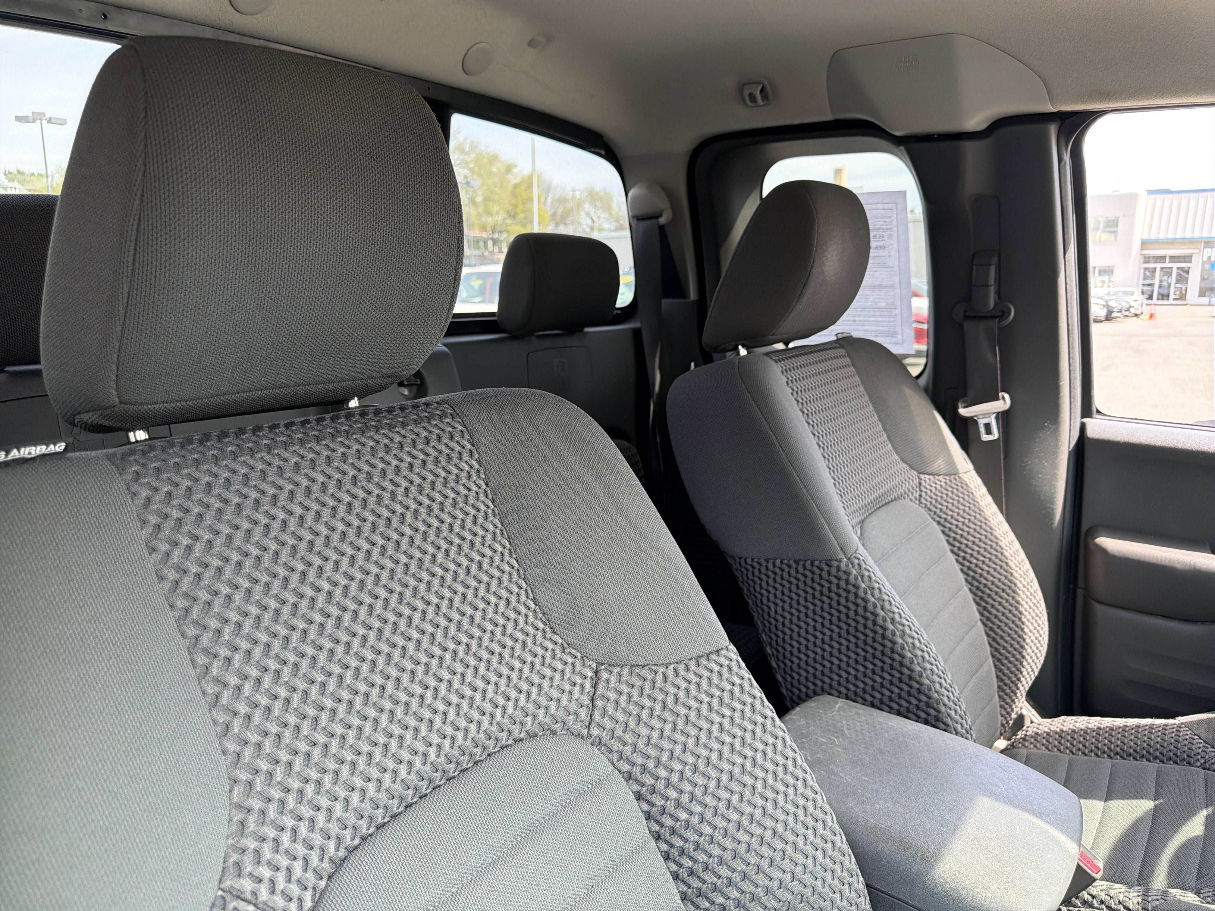 2017 Nissan Frontier SV V6