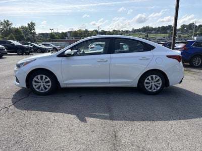 2019 Hyundai Accent SE