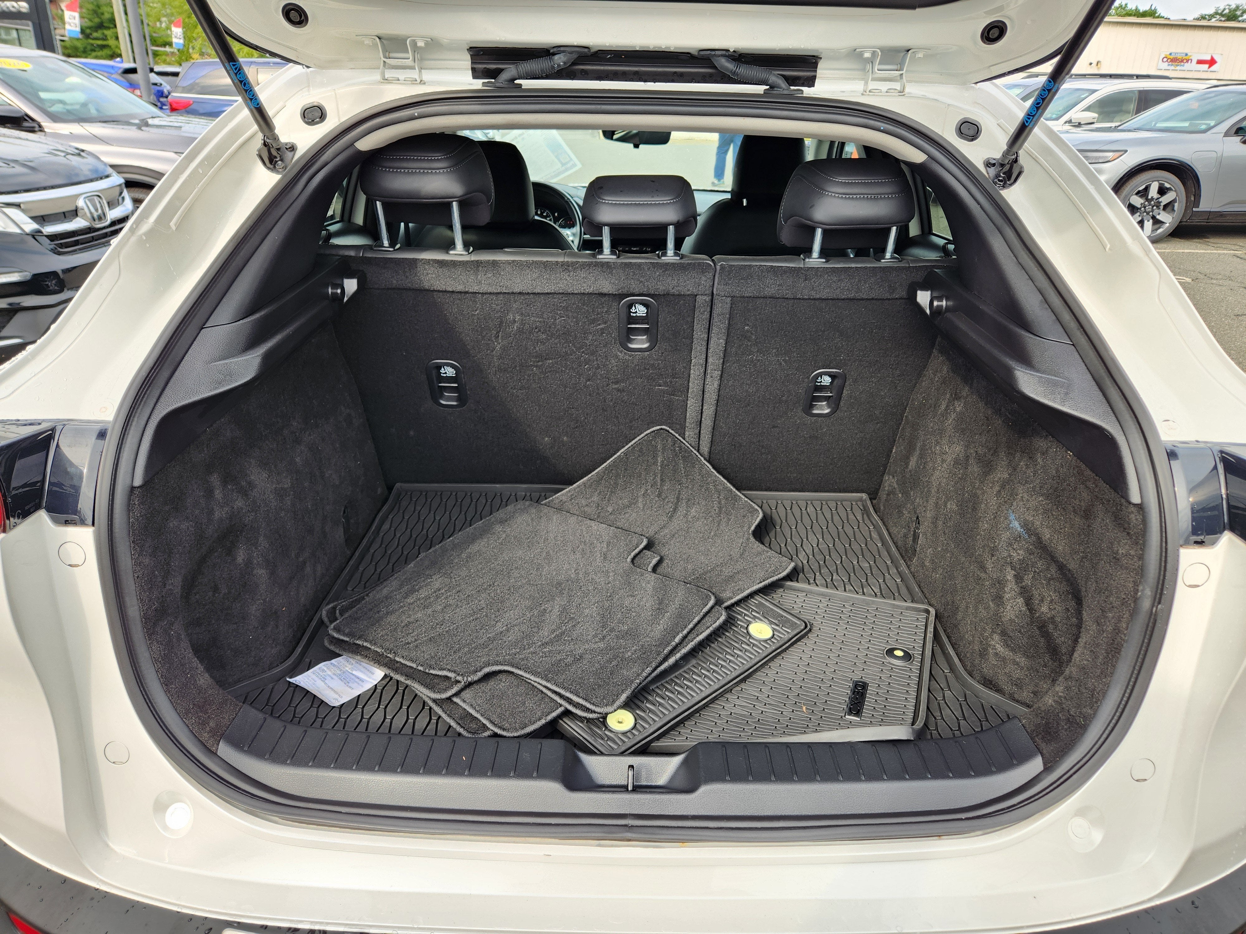 2023 Mazda Mazda CX-30 2.5 S Preferred Package