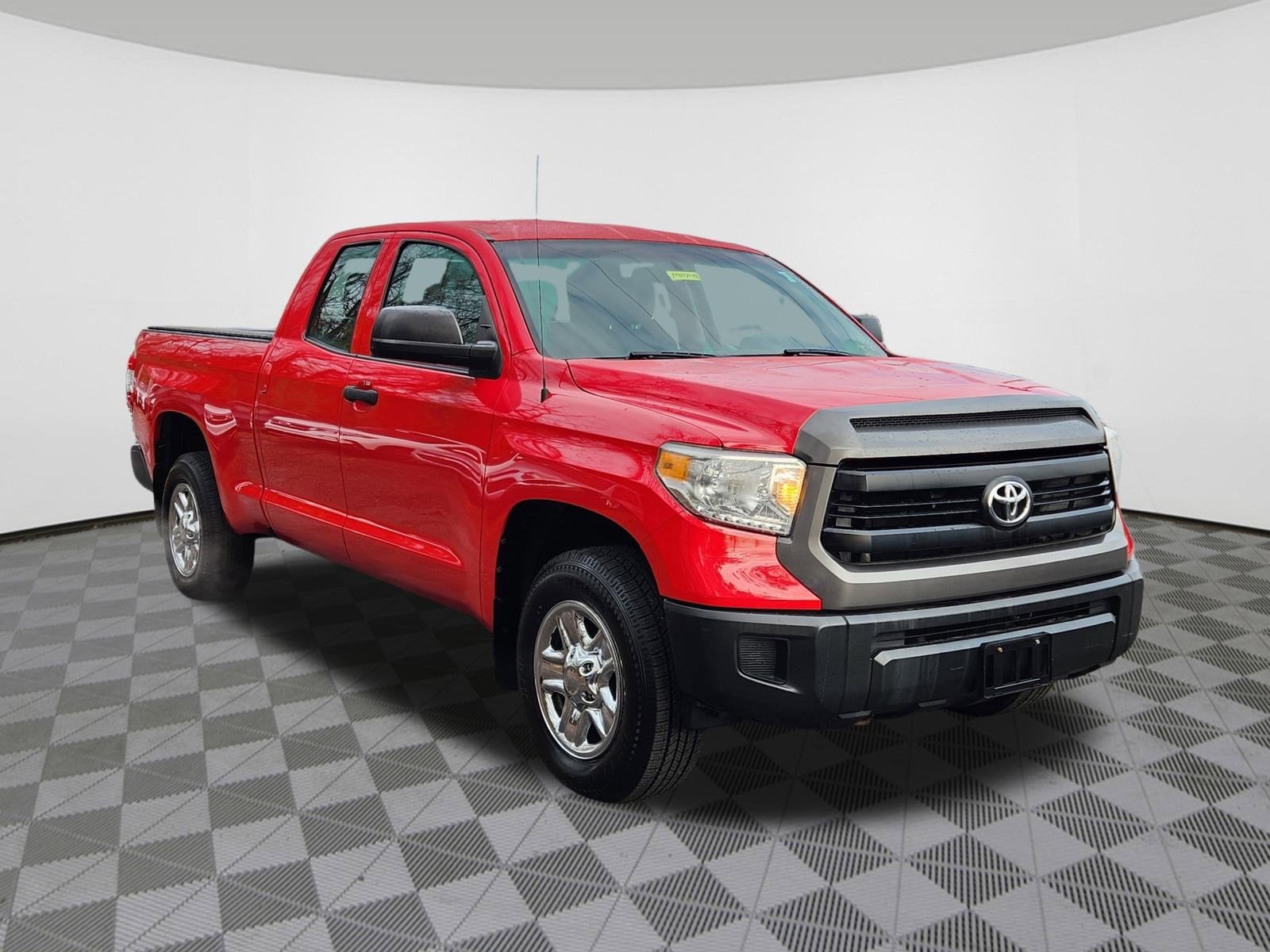 2016 Toyota Tundra 4WD Truck SR