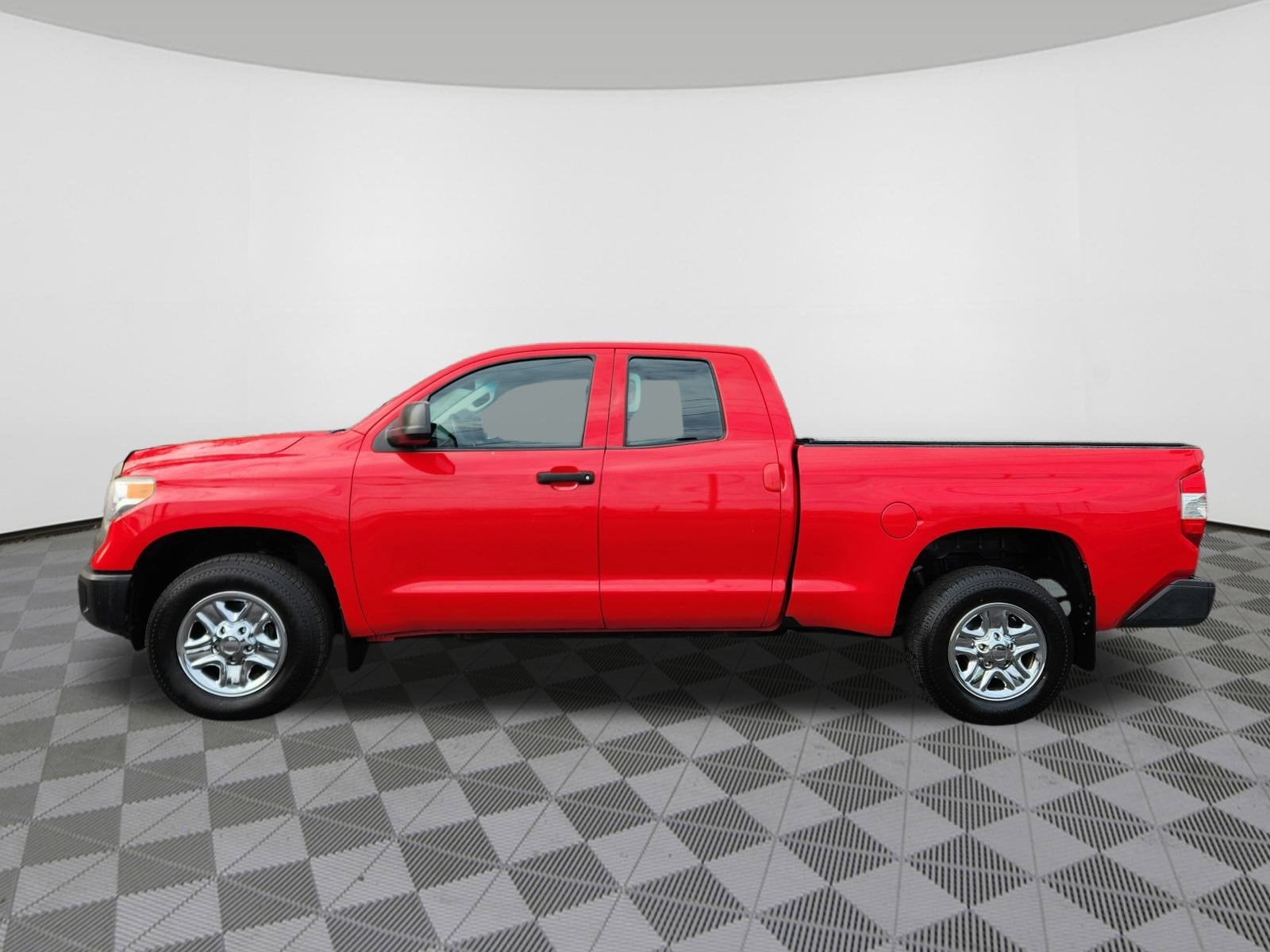 2016 Toyota Tundra 4WD Truck SR