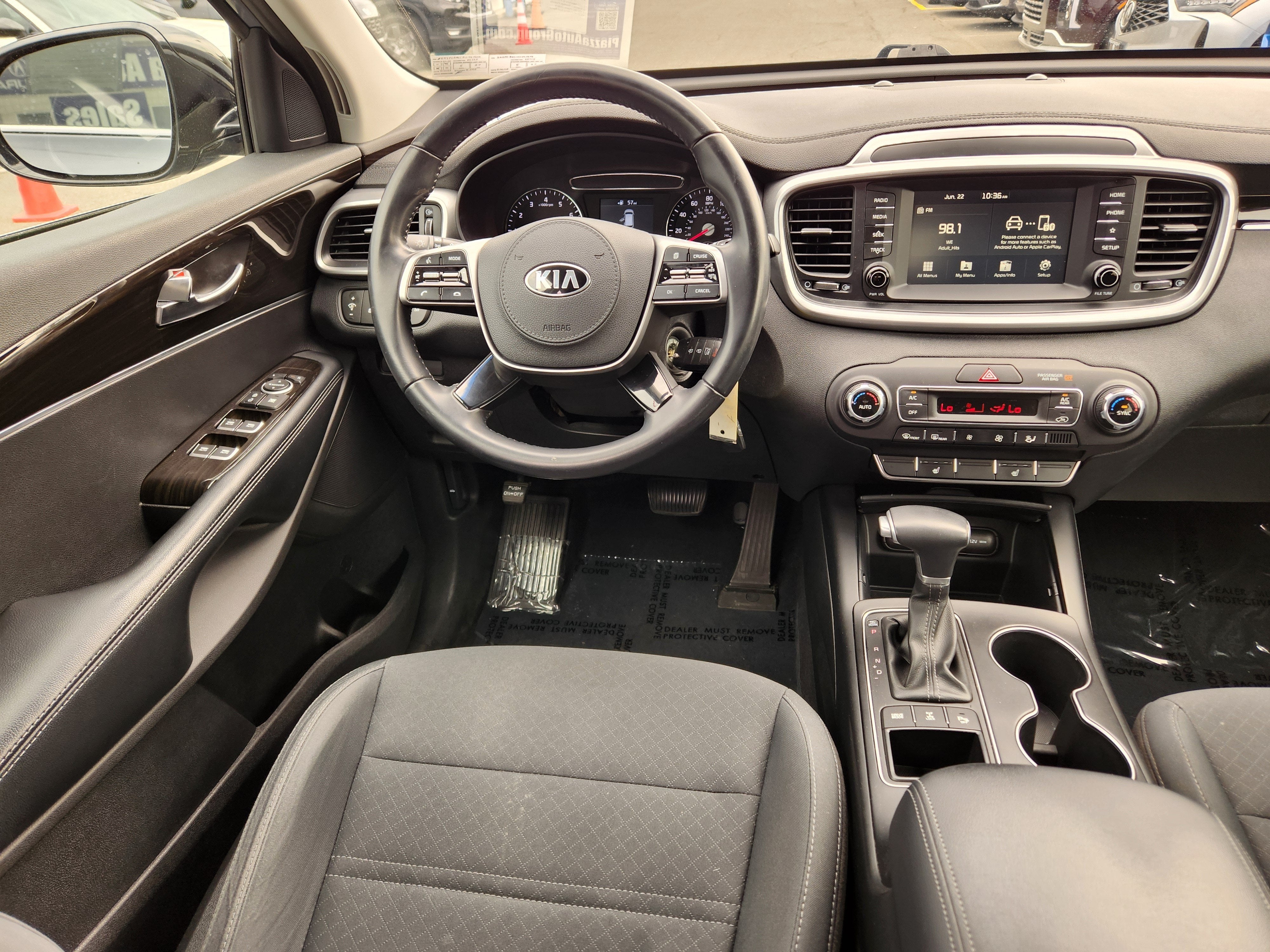 2019 Kia Sorento S V6