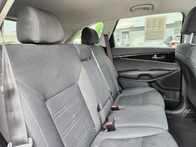 2019 Kia Sorento S V6