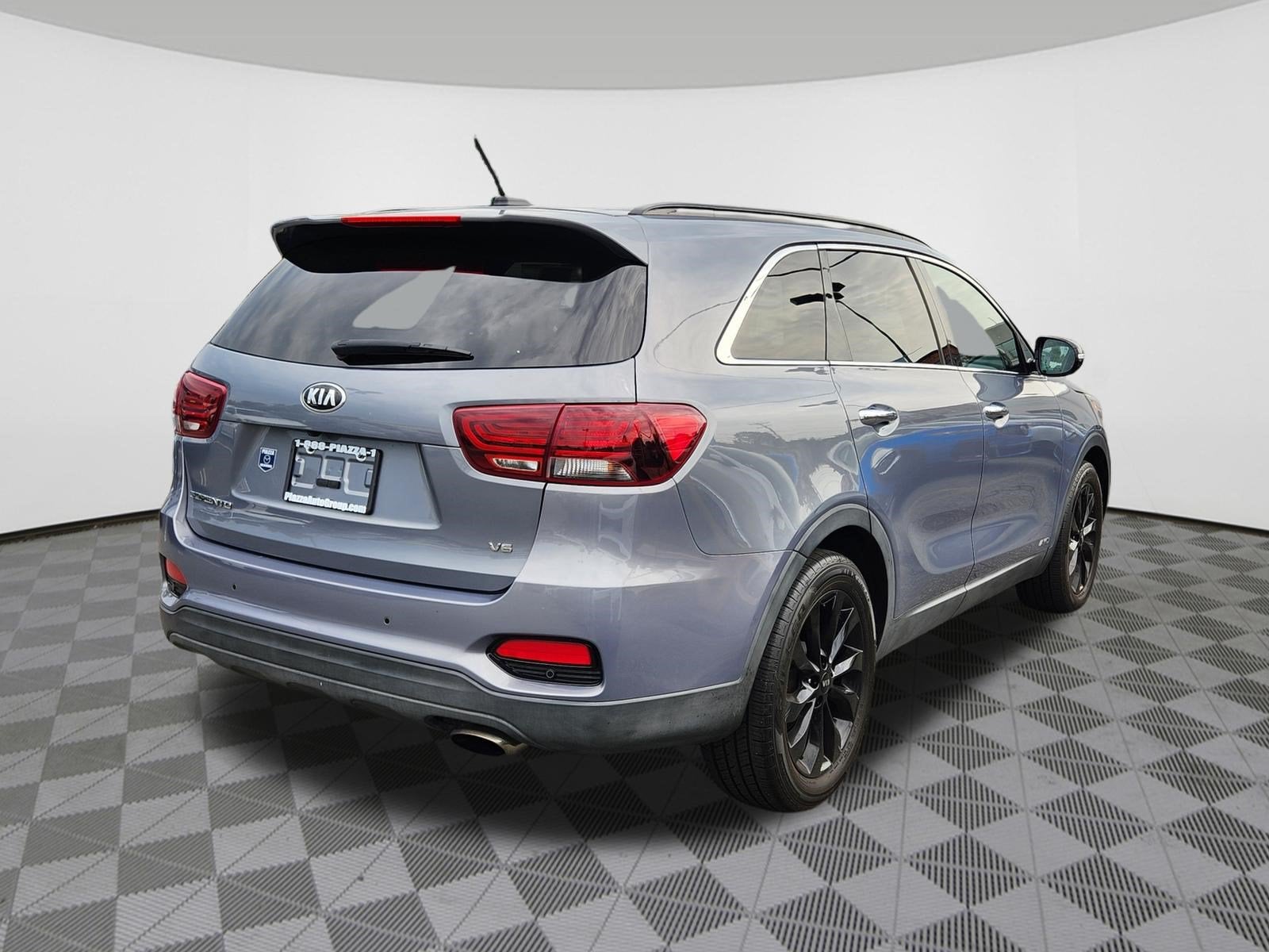 2019 Kia Sorento S V6