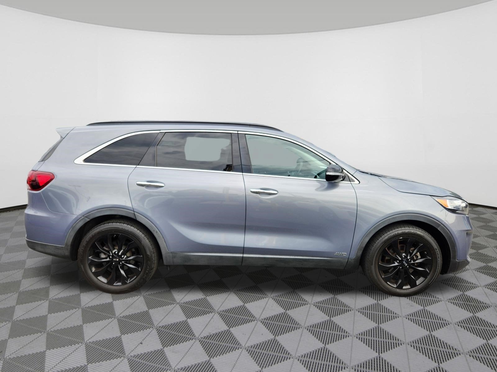 2019 Kia Sorento S V6