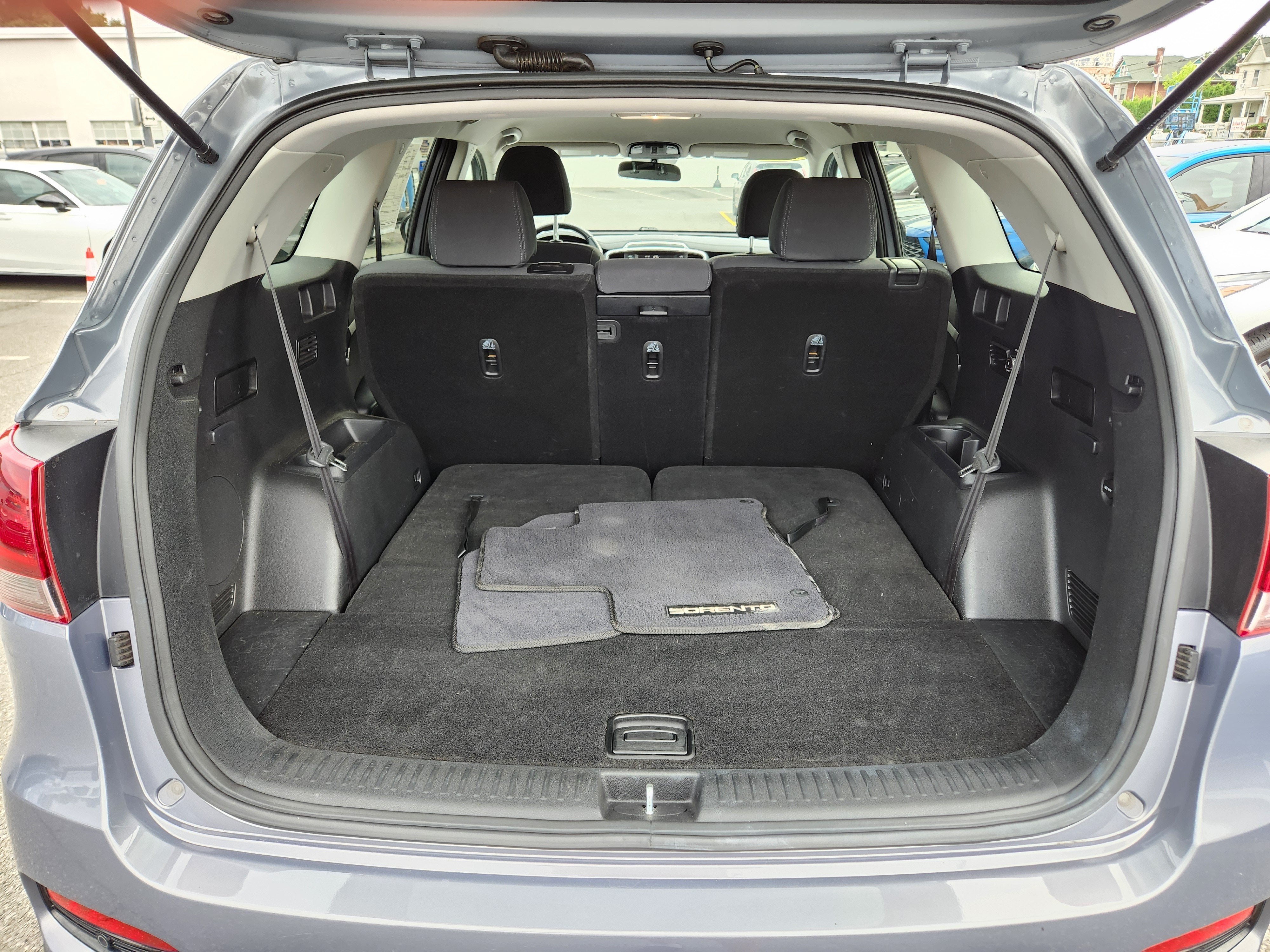 2019 Kia Sorento S V6