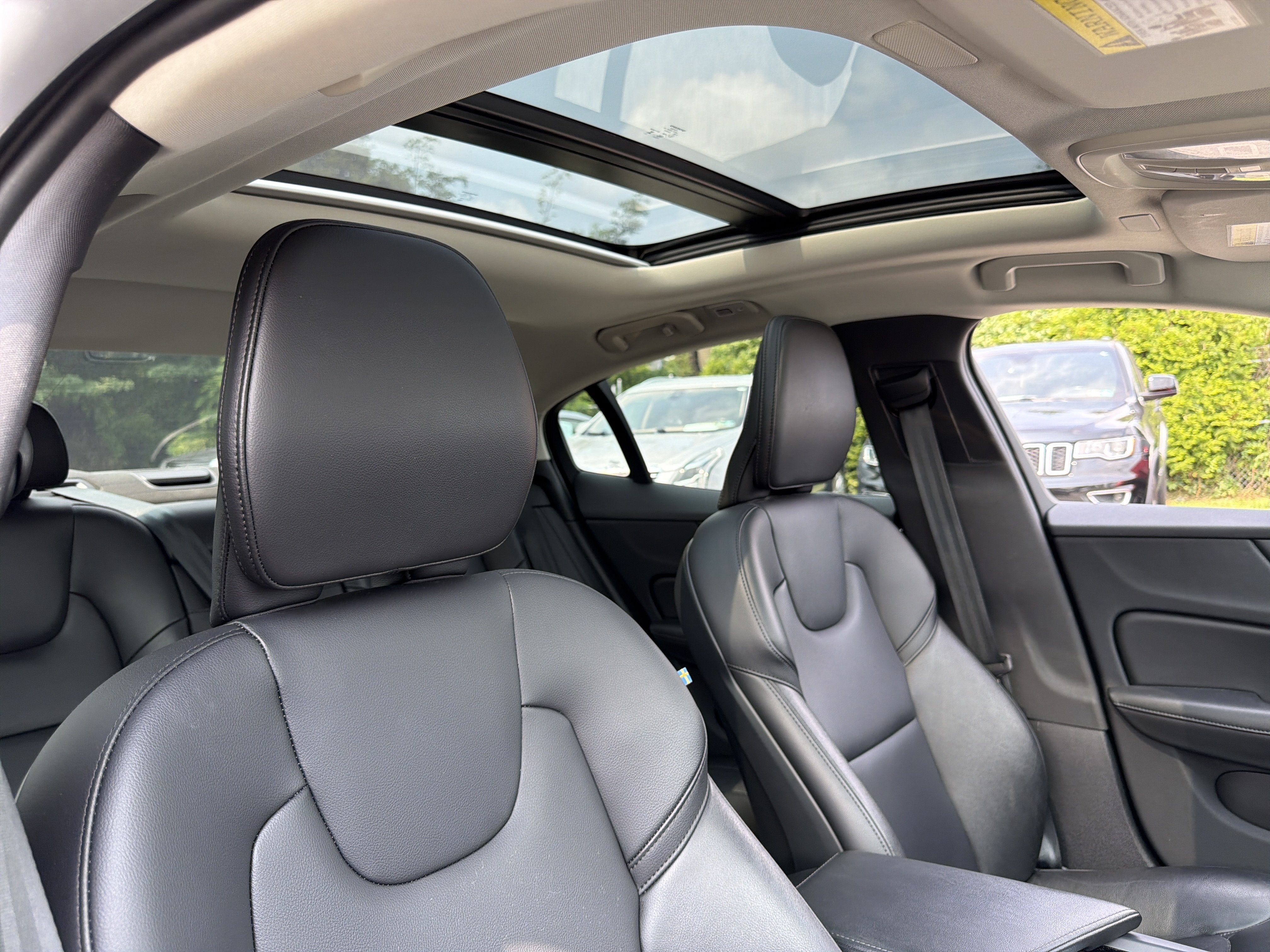 2024 Volvo S60 Core Dark Theme