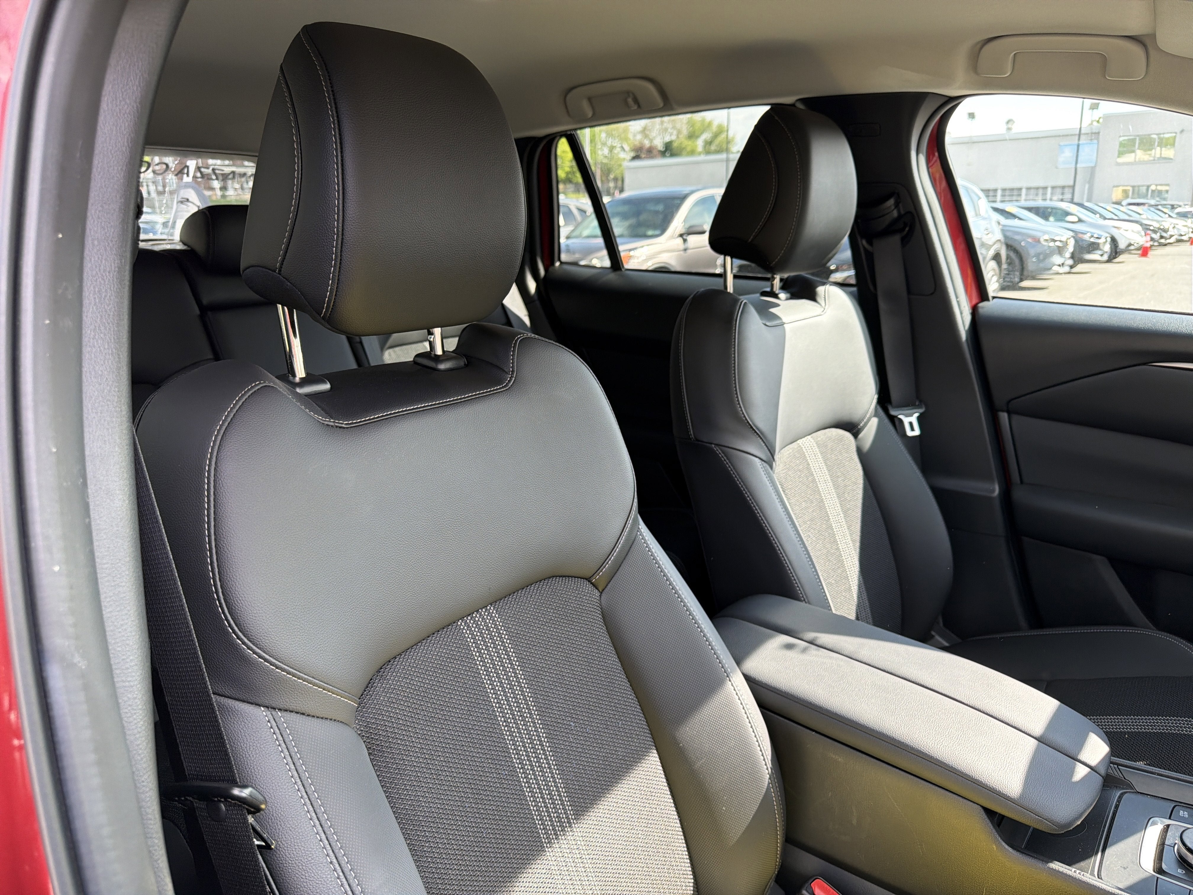 2025 Mazda Mazda CX-50 Hybrid Preferred Package