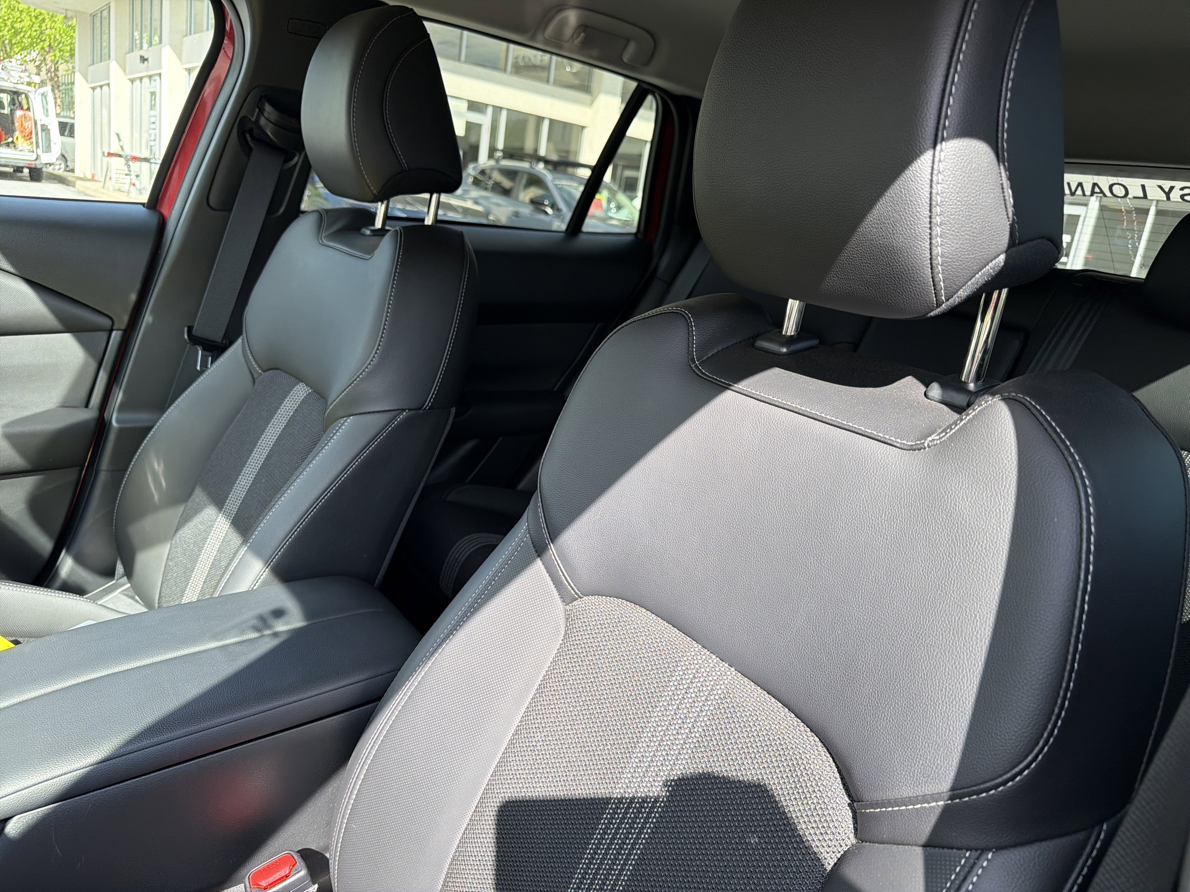 2025 Mazda Mazda CX-50 Hybrid Preferred Package