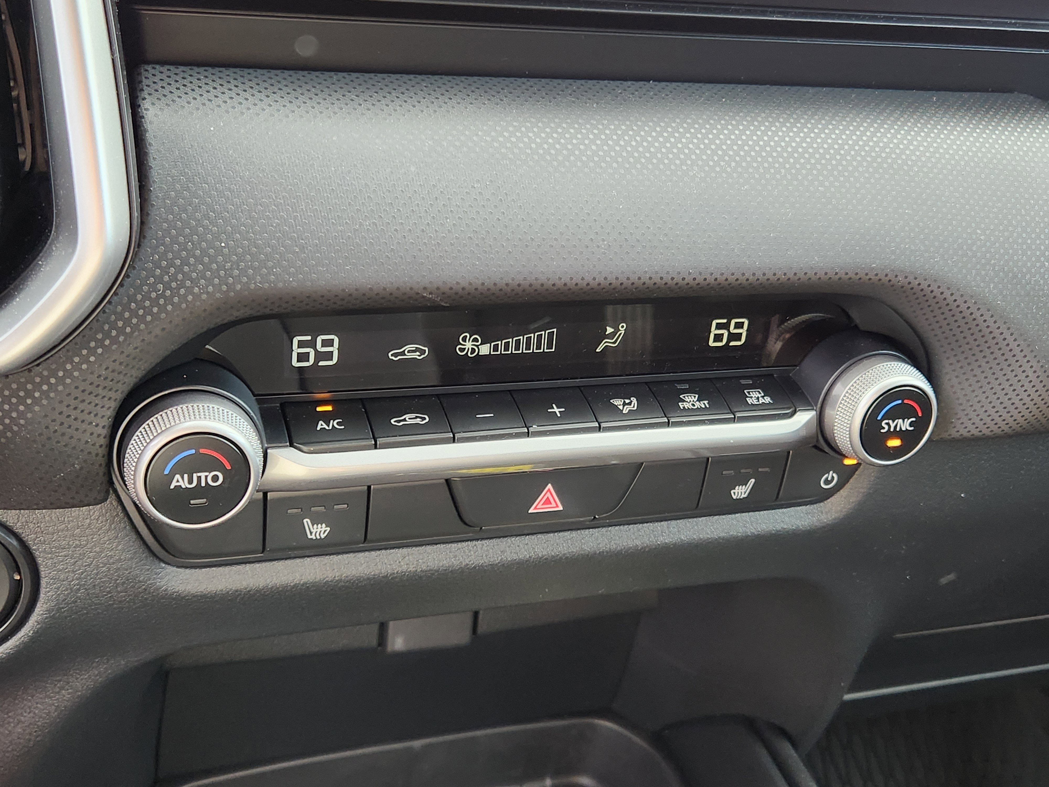 2025 Mazda Mazda CX-50 Hybrid Preferred Package