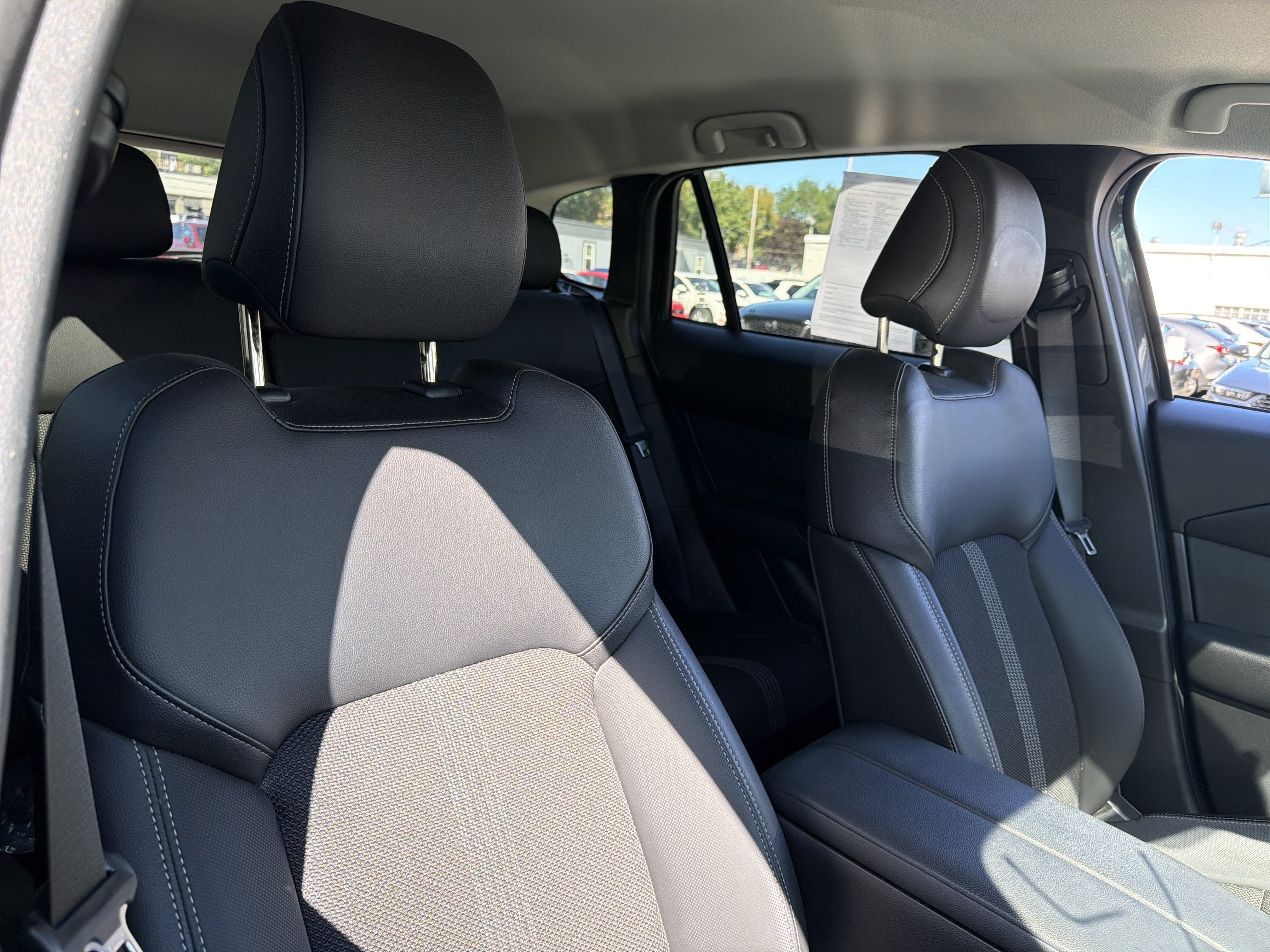 2024 Mazda Mazda CX-50 2.5 S Preferred Package