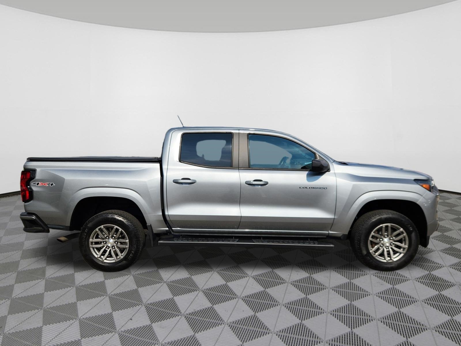 2023 Chevrolet Colorado 4WD LT