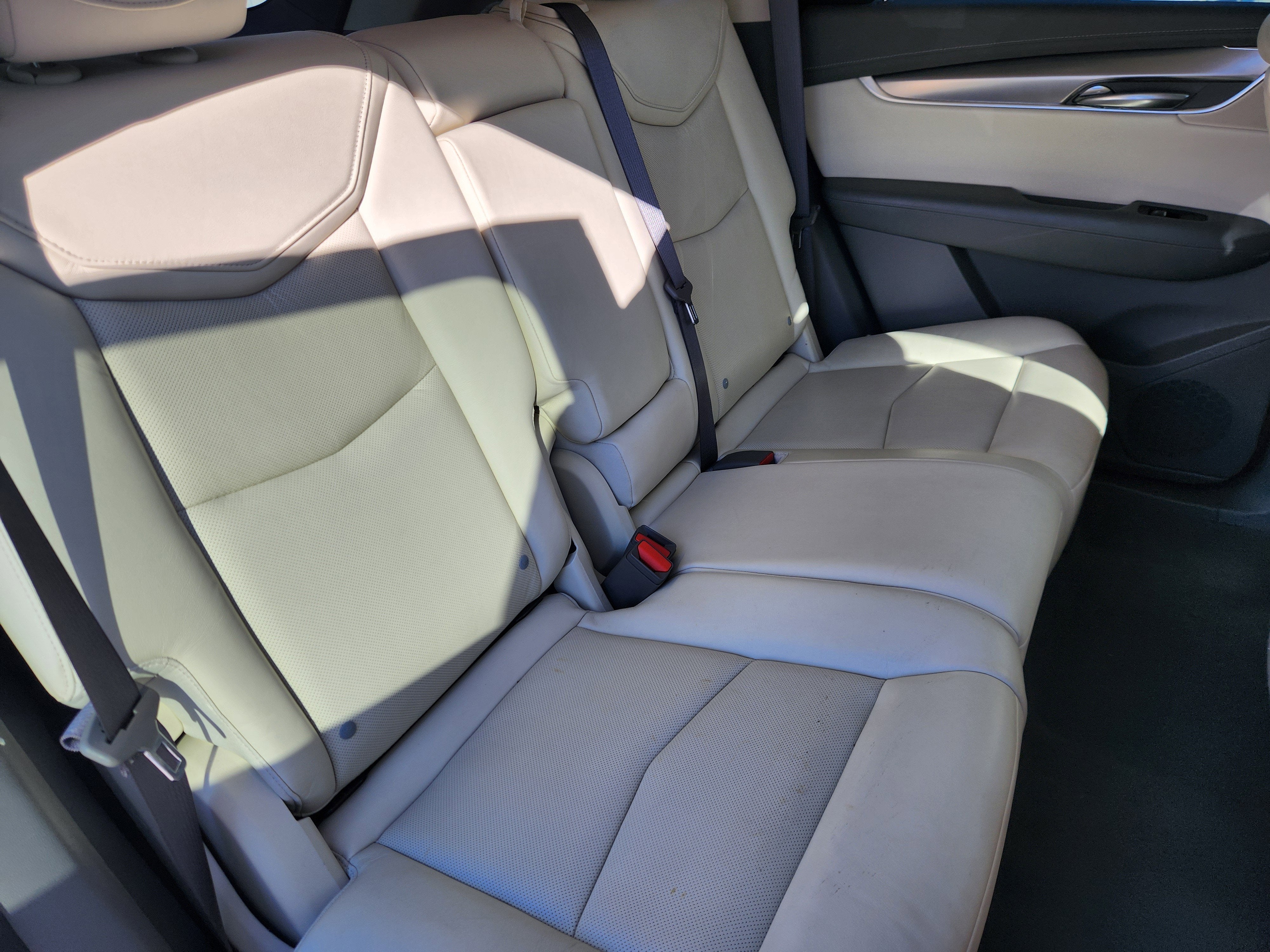 2017 Cadillac XT5 Luxury AWD