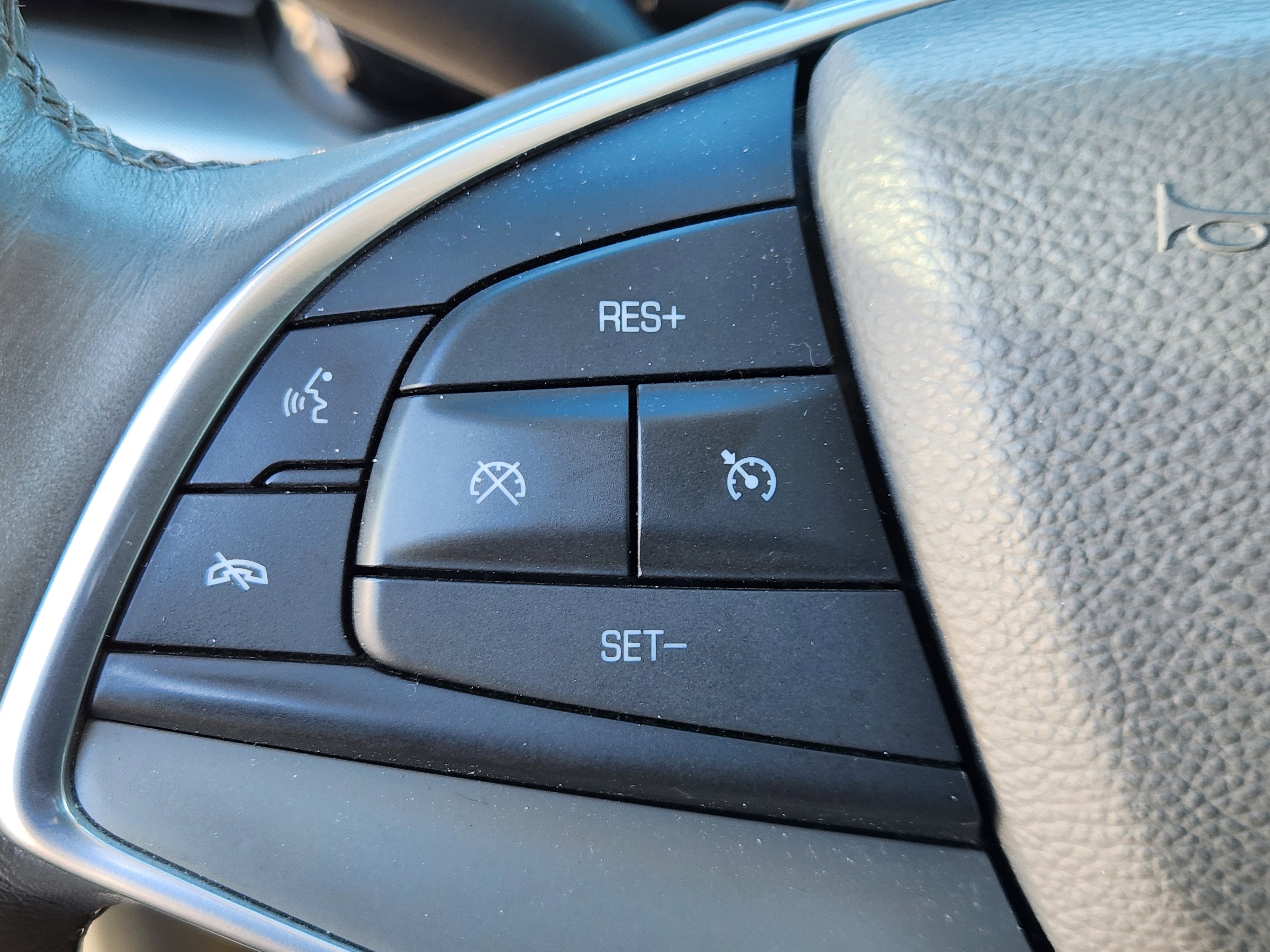 2017 Cadillac XT5 Luxury AWD