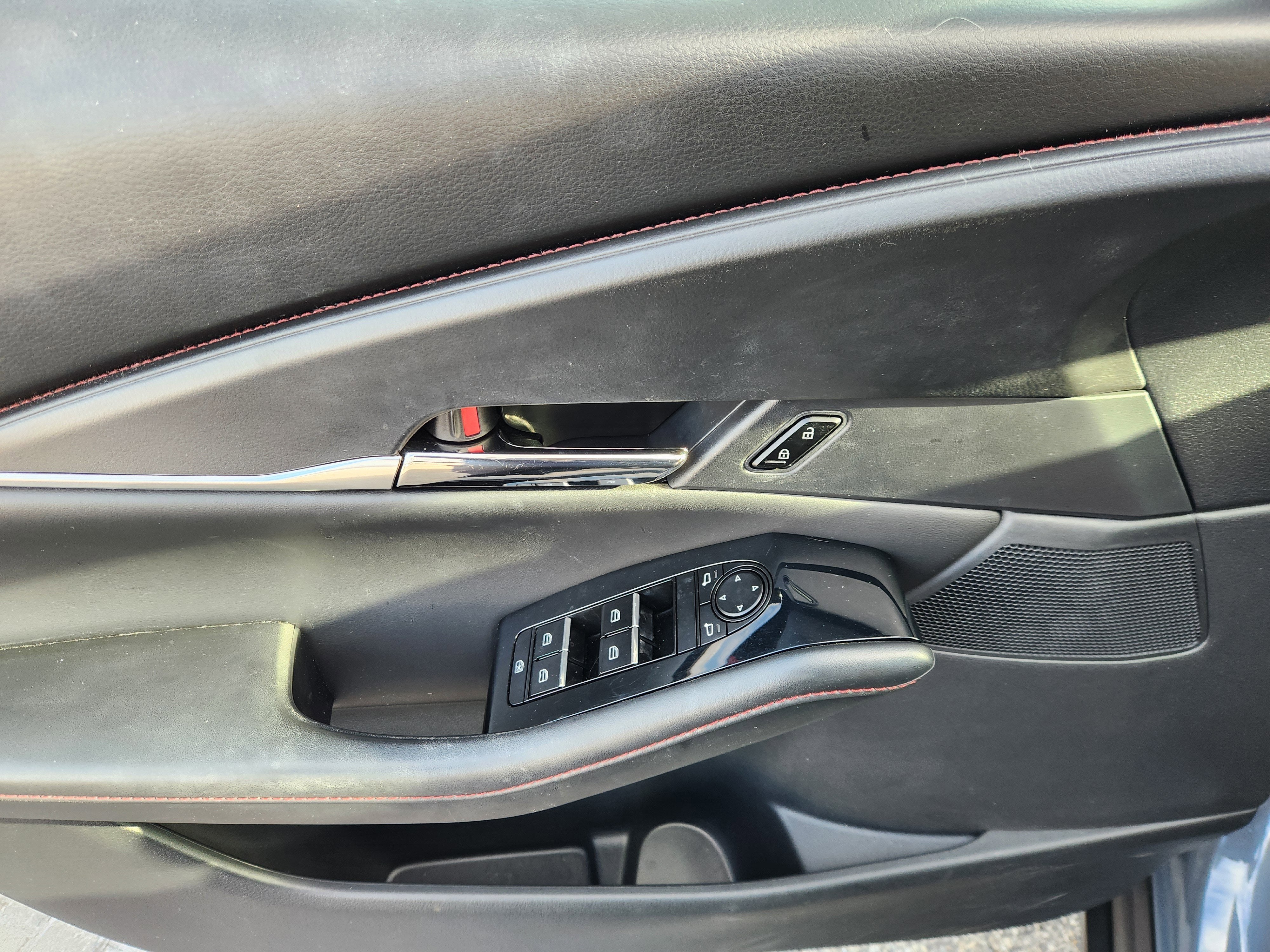 2023 Mazda Mazda CX-30 2.5 S Carbon Edition