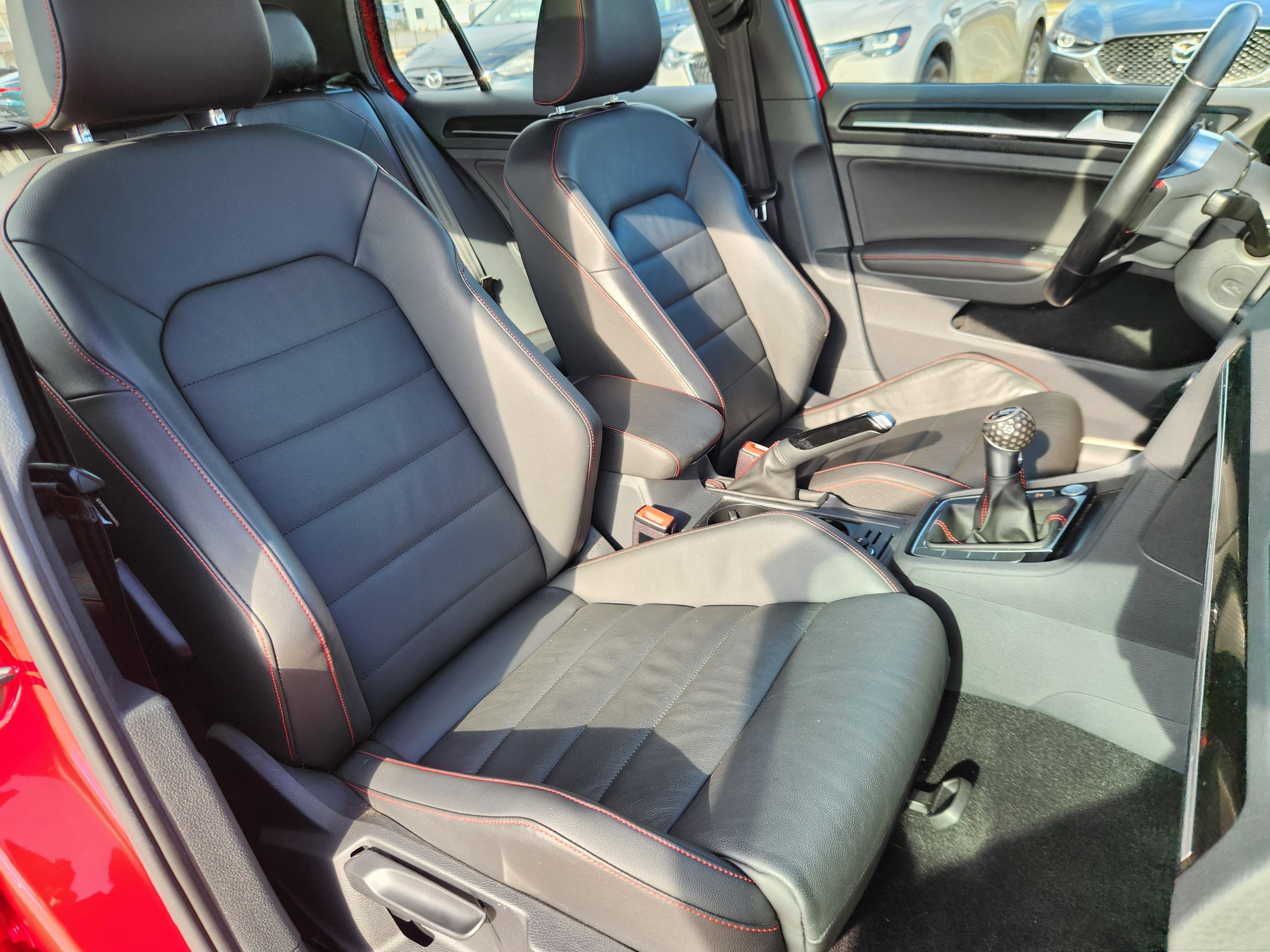 2017 Volkswagen Golf GTI Autobahn