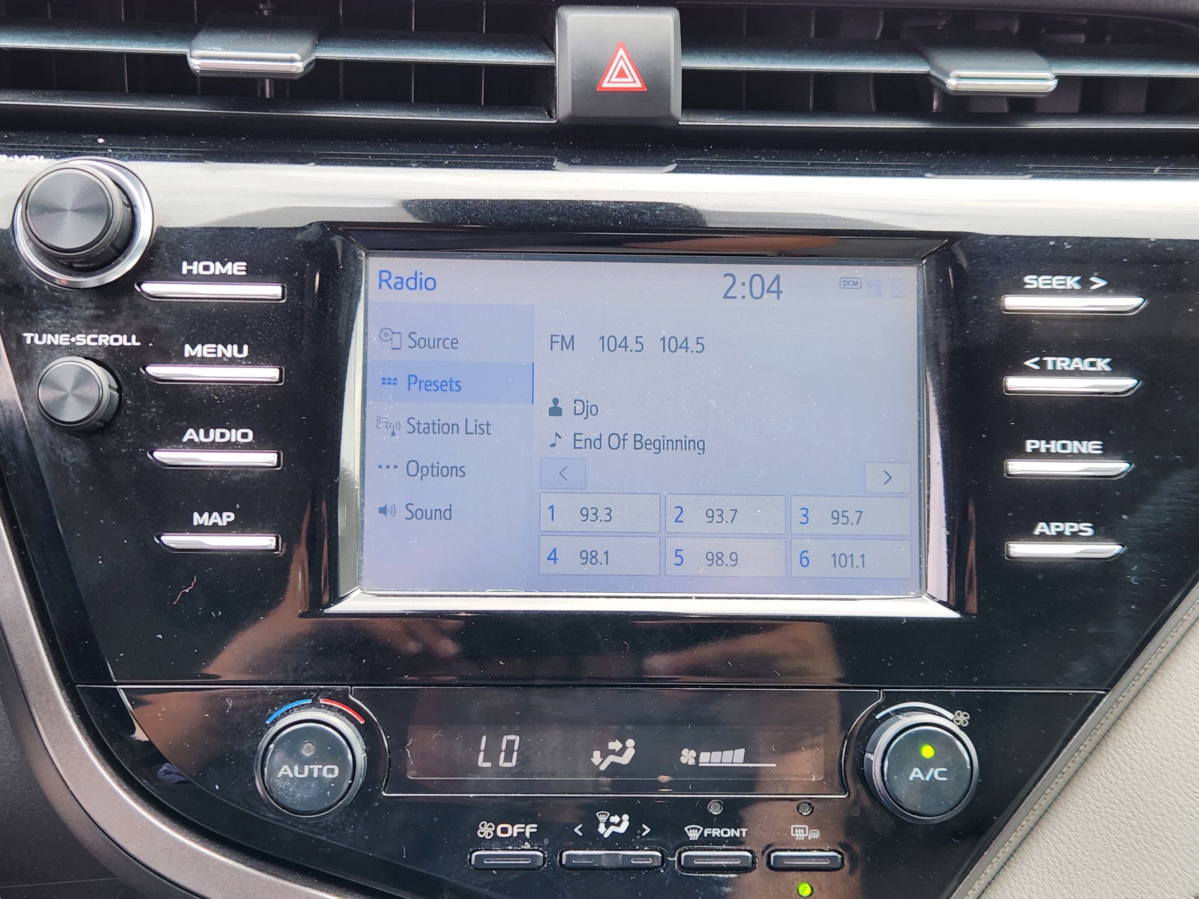 2019 Toyota Camry SE