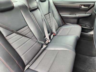 2016 Toyota Camry SE
