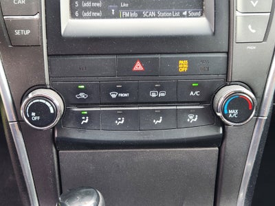 2016 Toyota Camry SE
