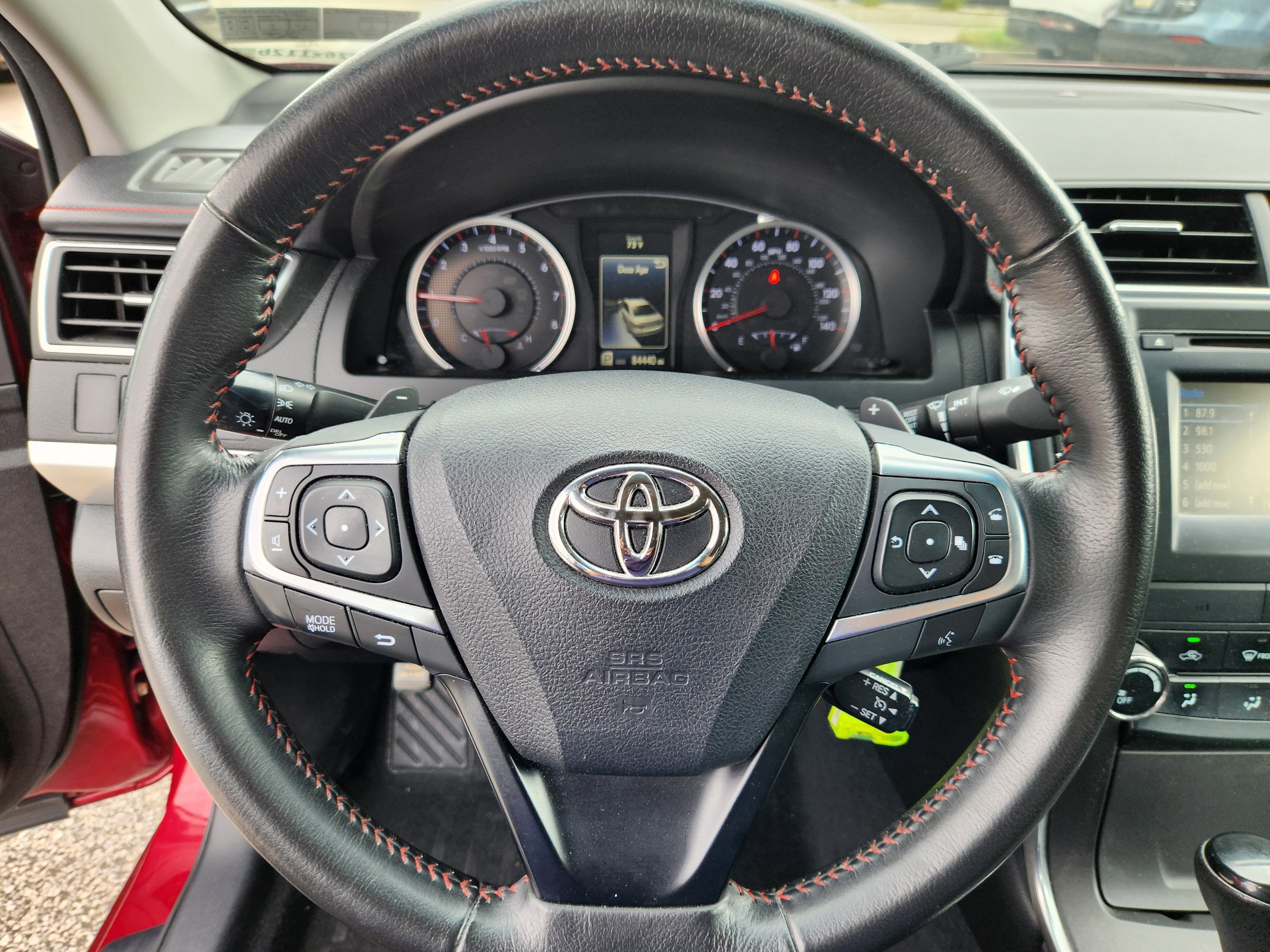 2016 Toyota Camry SE