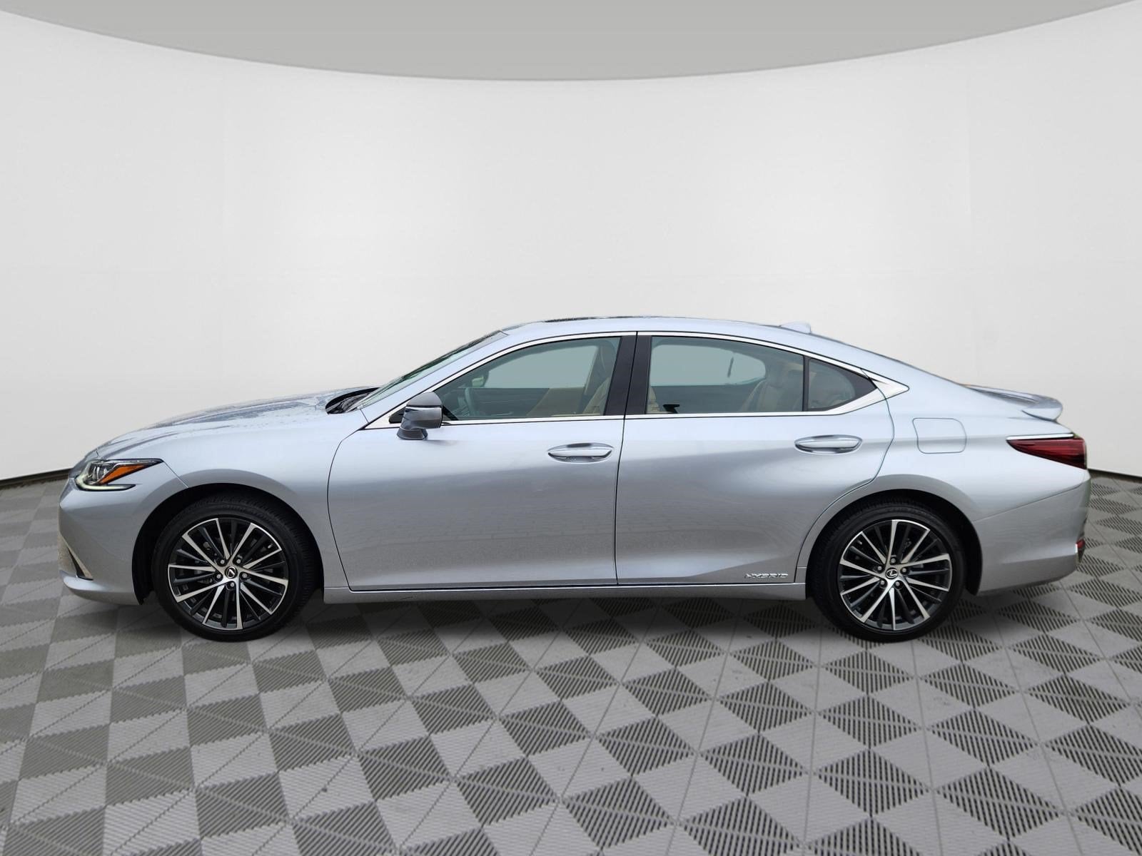2022 Lexus ES ES 300h