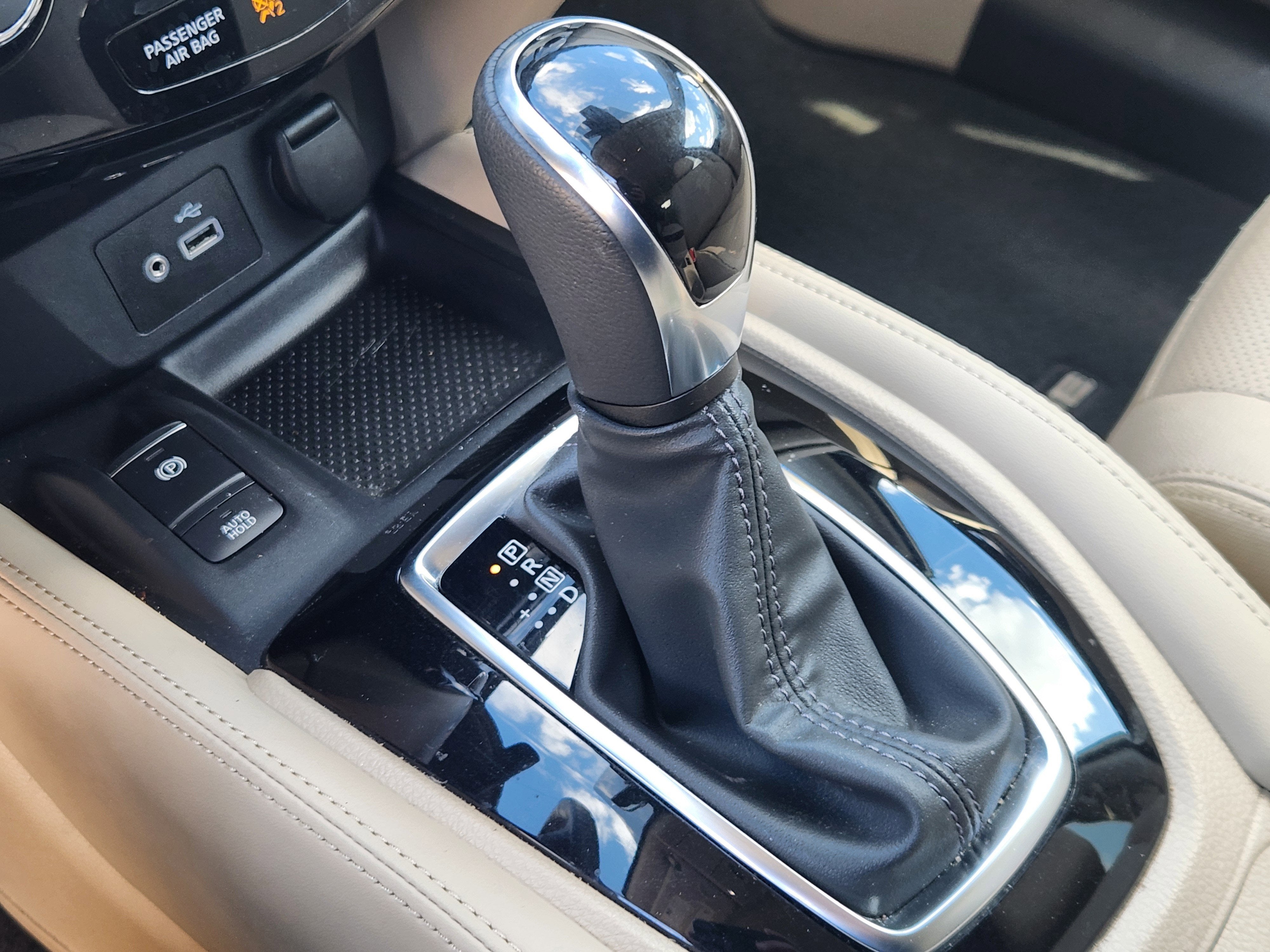 2020 Nissan Rogue SL