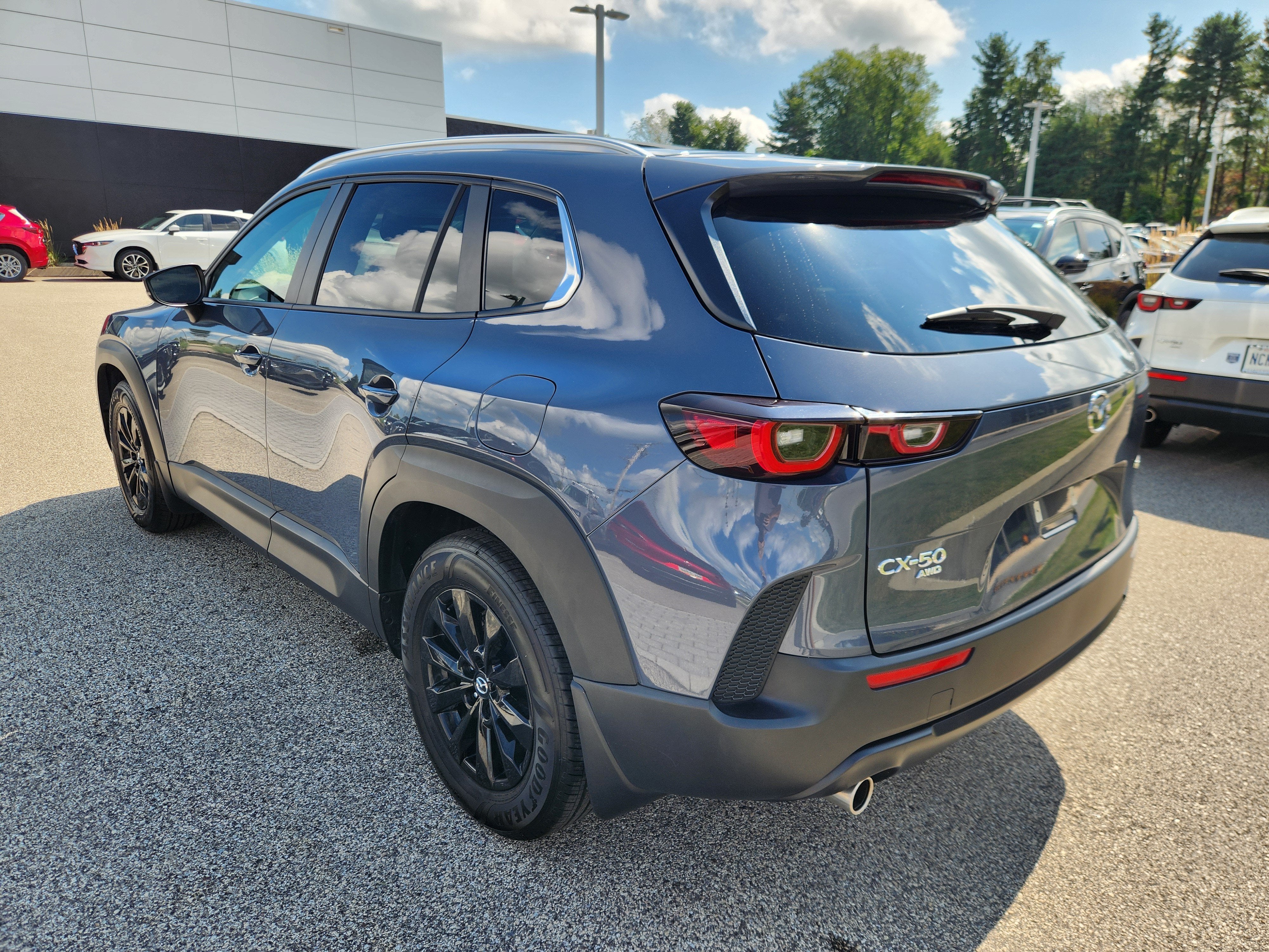 2025 Mazda Mazda CX-50 2.5 S Preferred Package