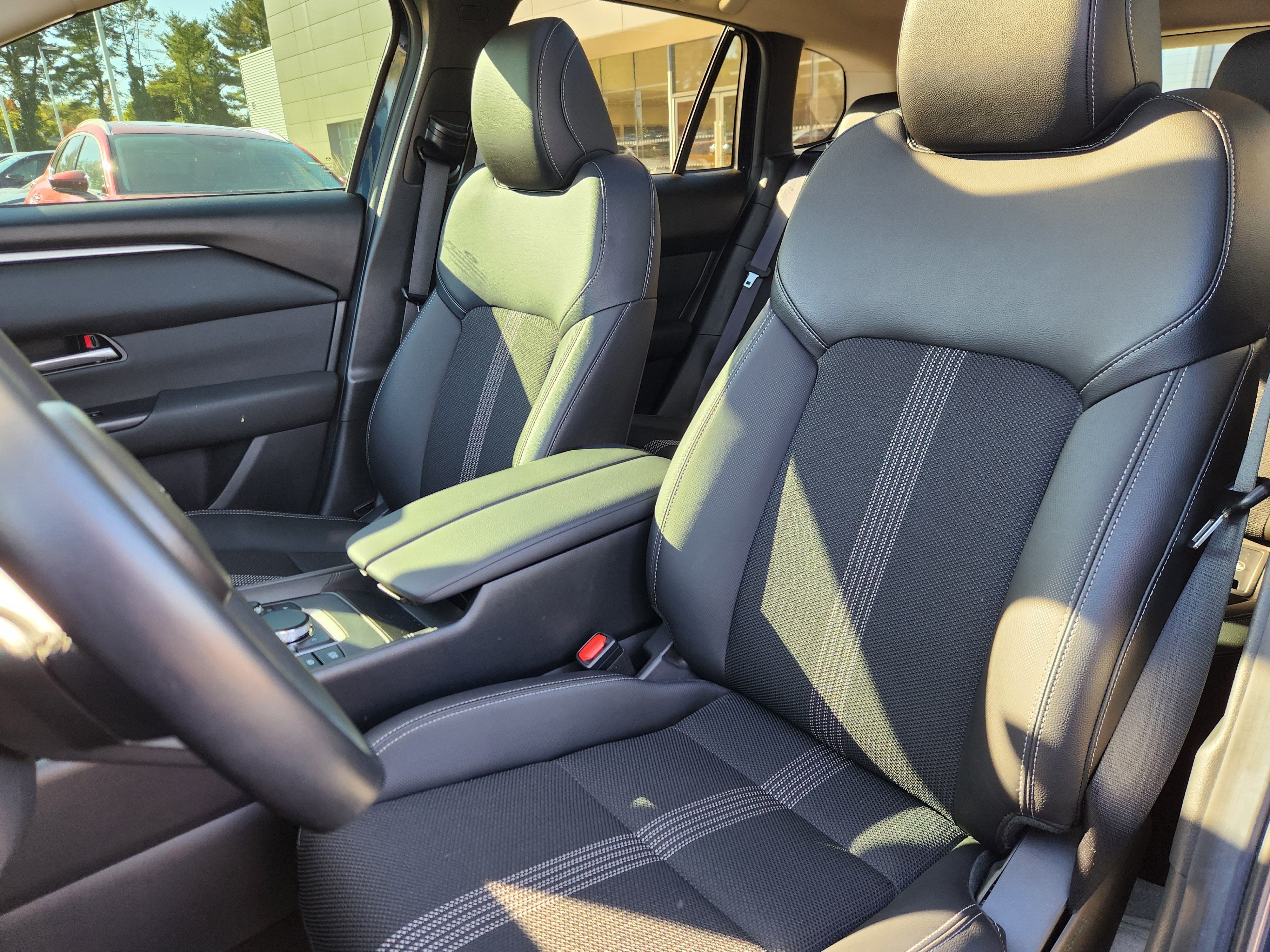2025 Mazda Mazda CX-50 2.5 S Premium Package