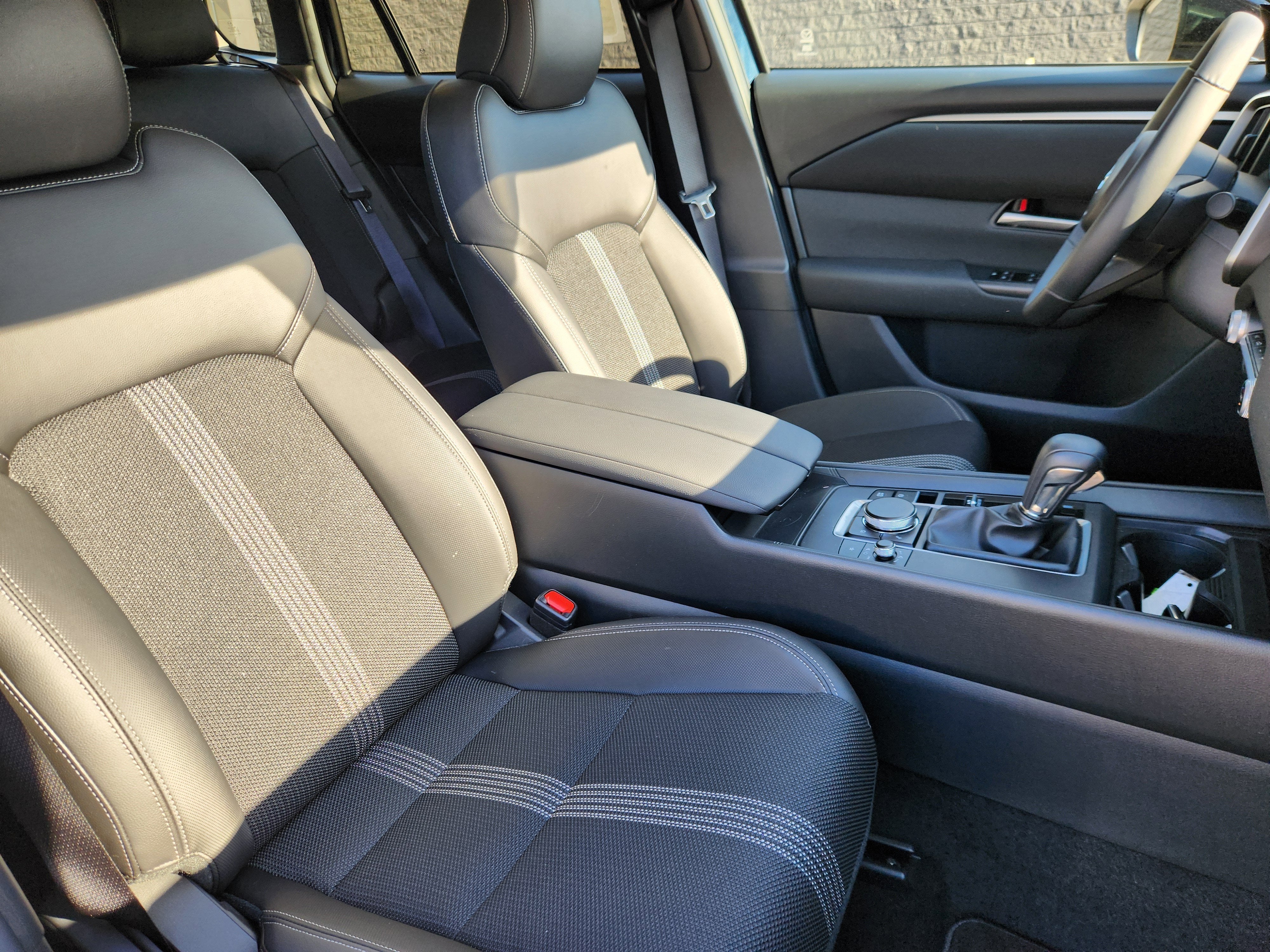 2025 Mazda Mazda CX-50 2.5 S Premium Package