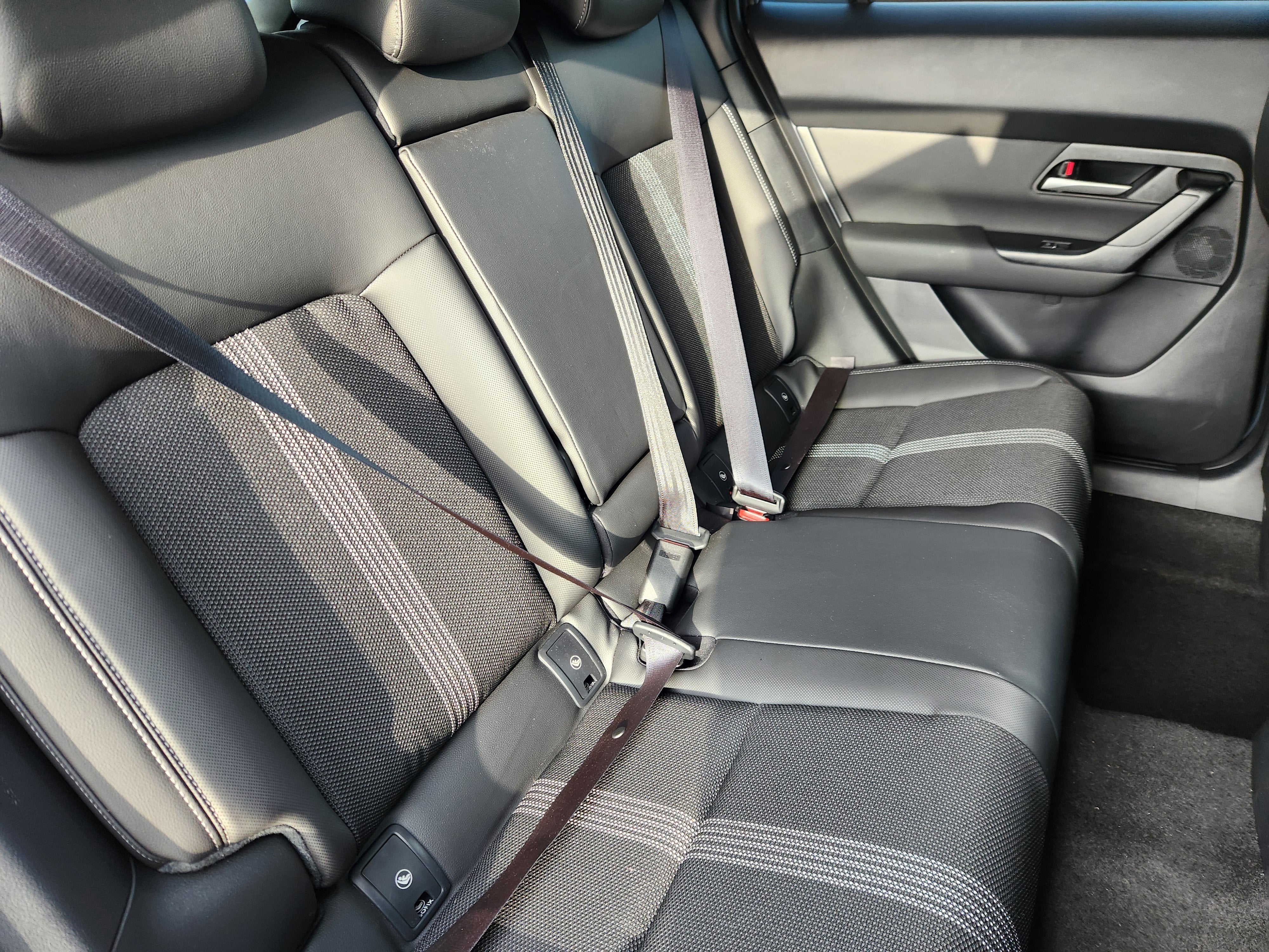 2025 Mazda Mazda CX-50 2.5 S Premium Package