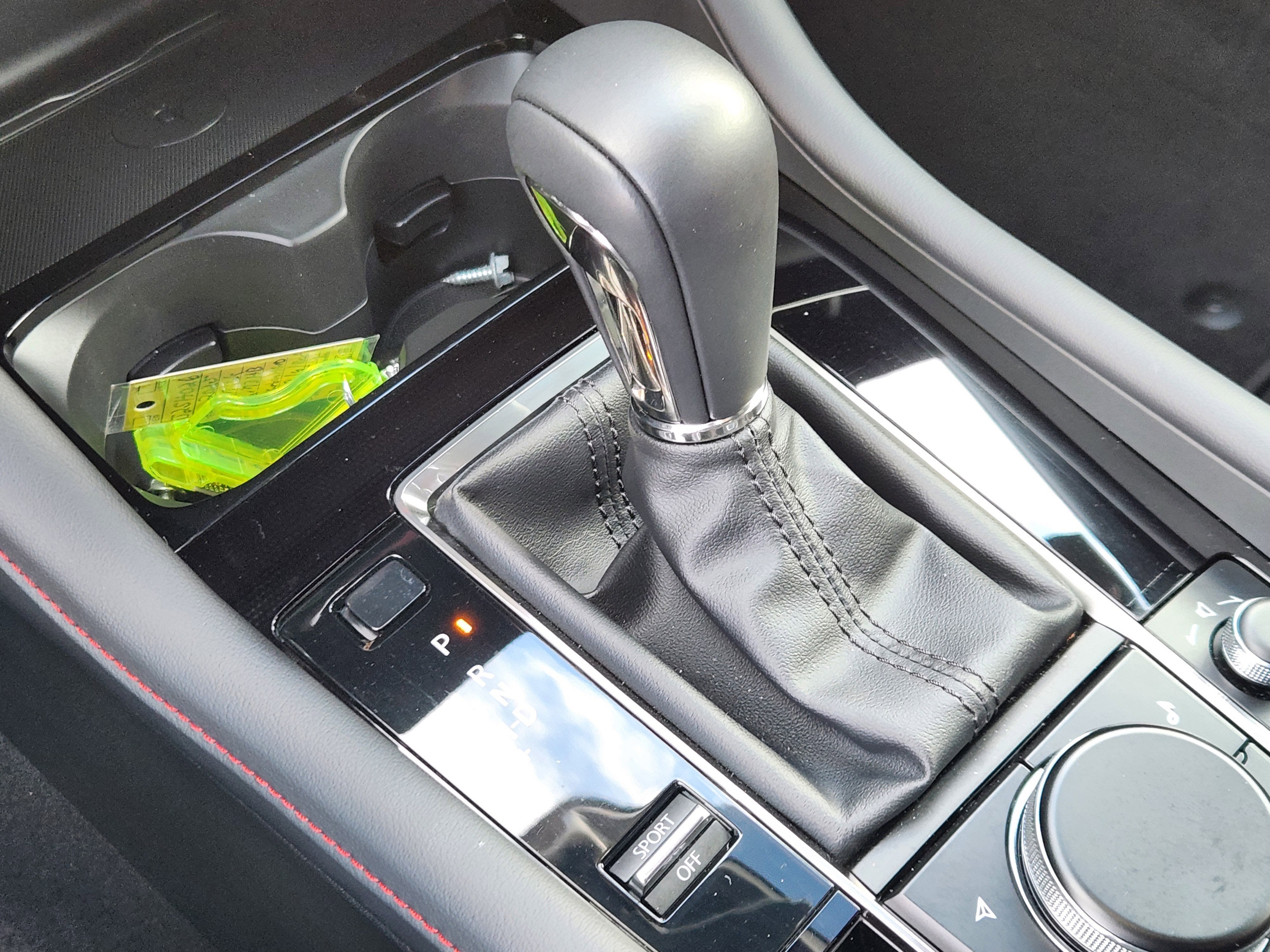 2025 Mazda Mazda3 Hatchback 2.5 S Carbon Edition