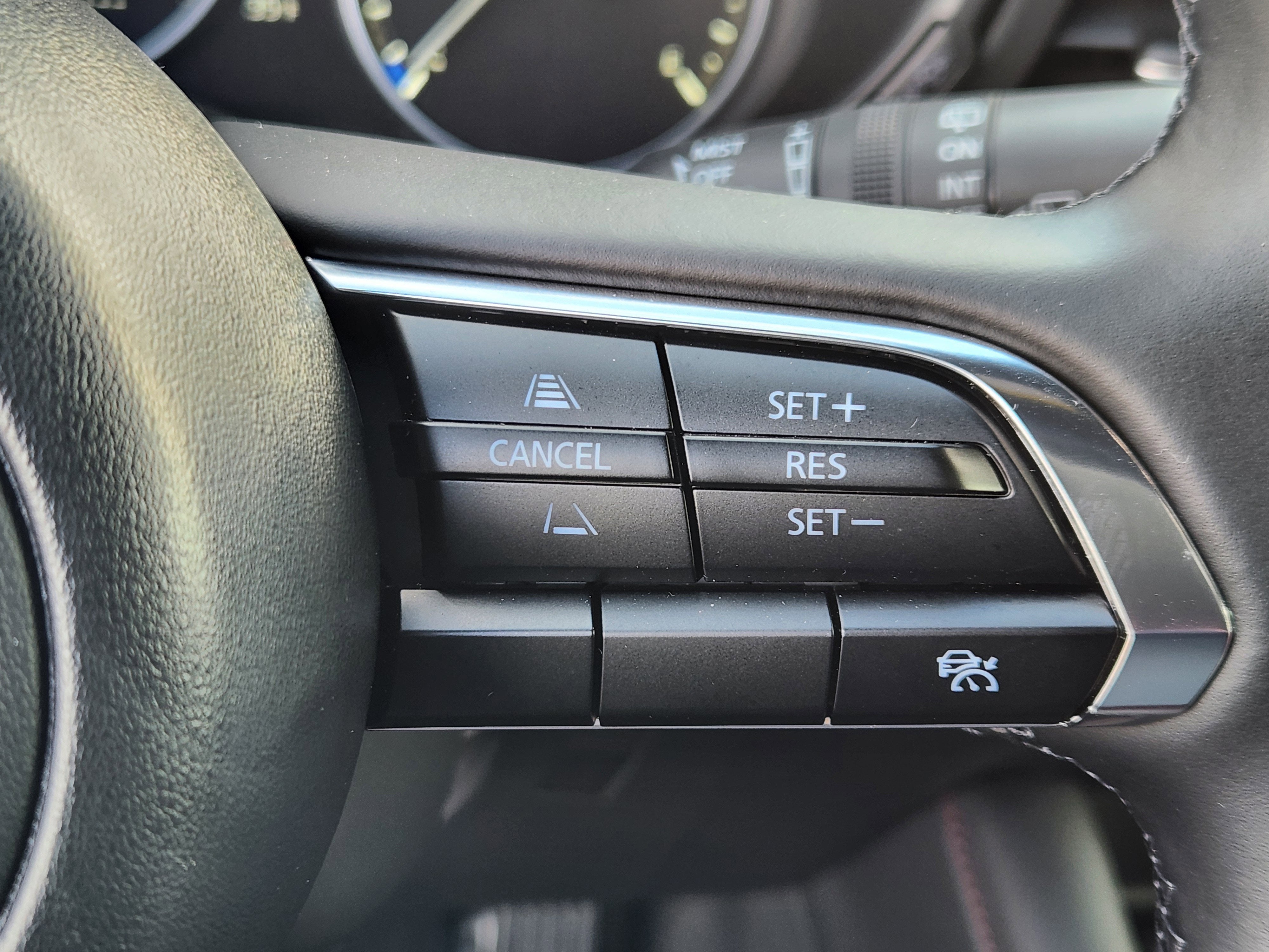 2025 Mazda Mazda3 Hatchback 2.5 S Carbon Edition