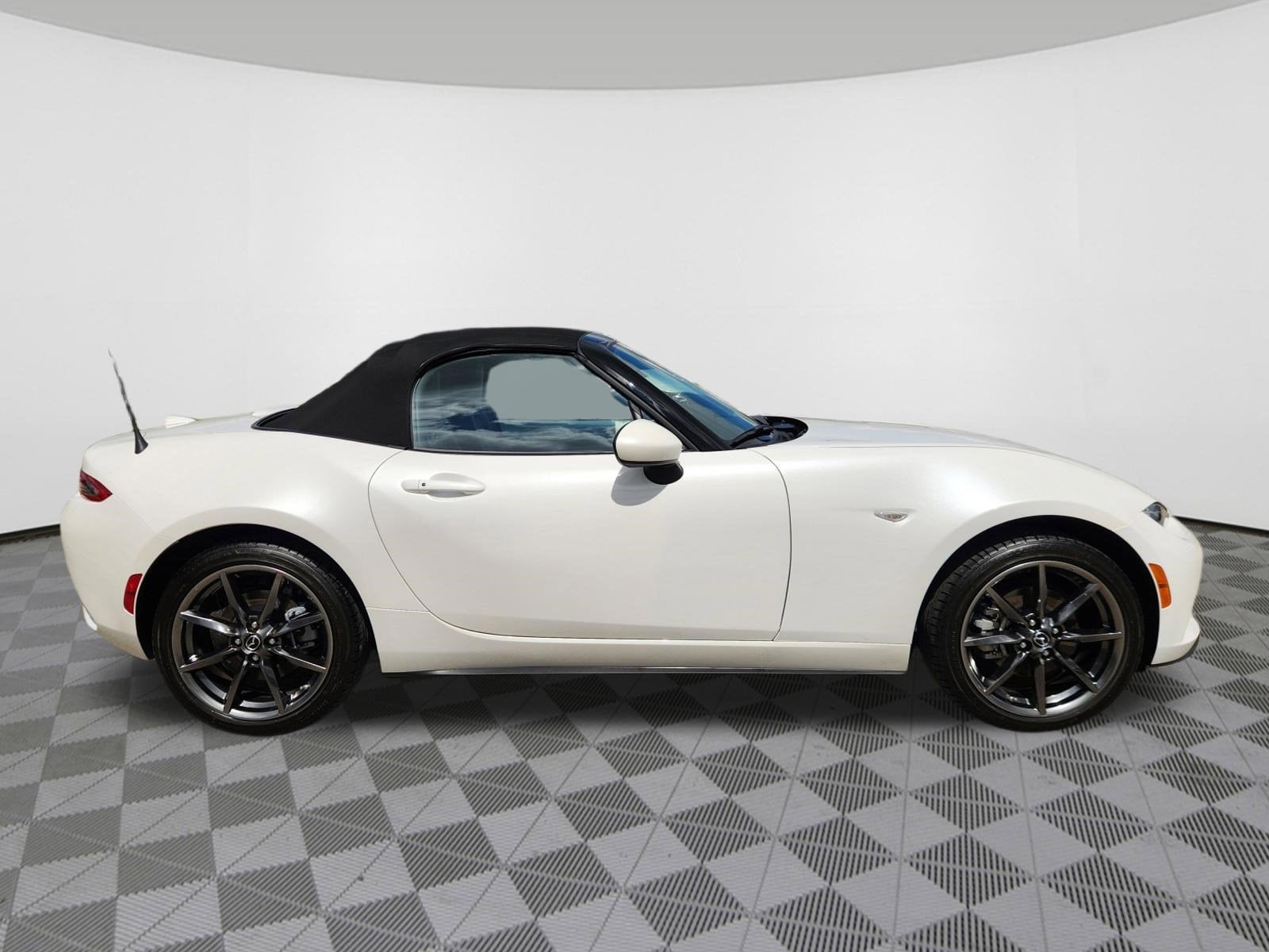 2019 Mazda Mazda MX-5 Miata Grand Touring