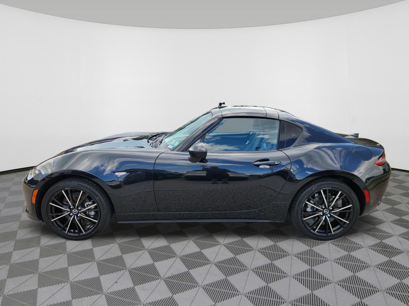 2025 Mazda Mazda MX-5 Miata RF Grand Touring