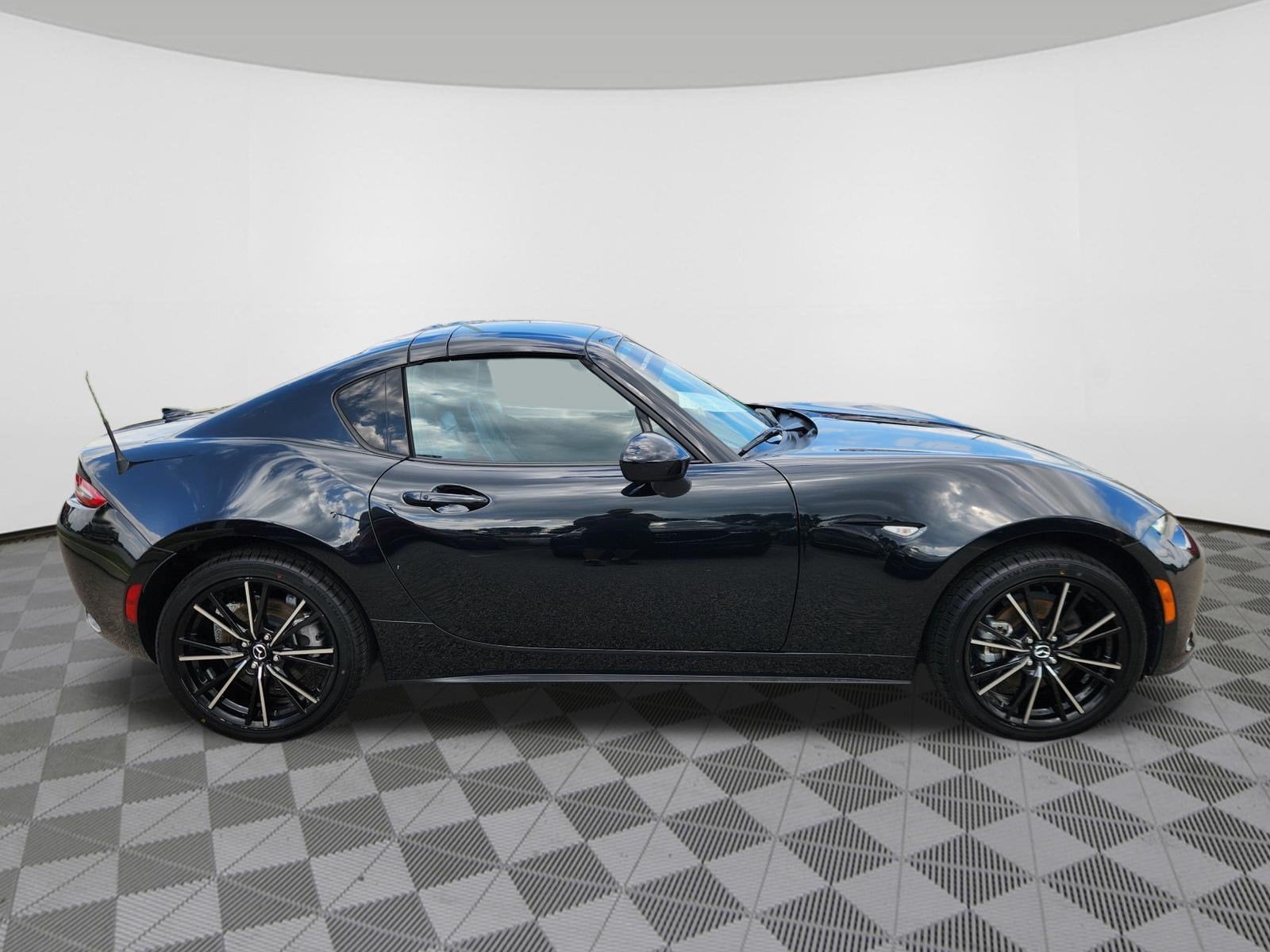 2025 Mazda Mazda MX-5 Miata RF Grand Touring