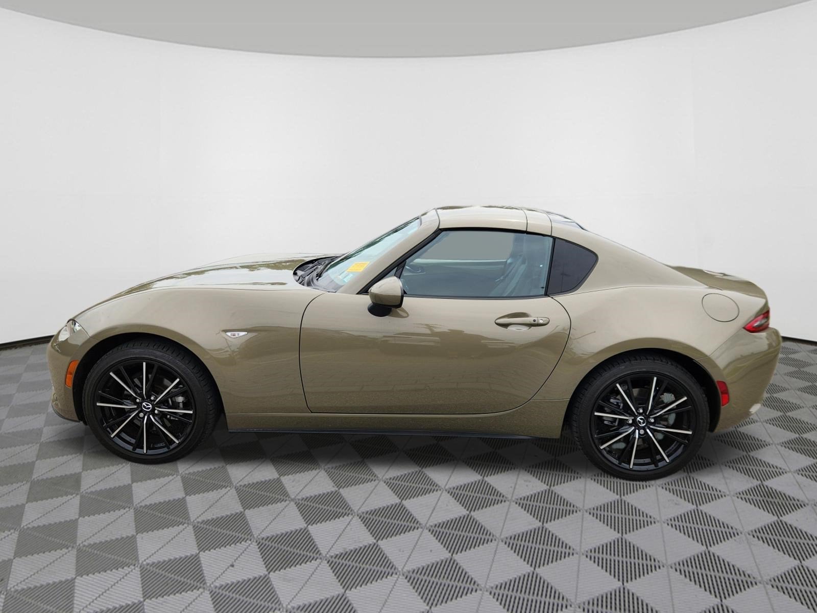 2024 Mazda Mazda MX-5 Miata RF Grand Touring