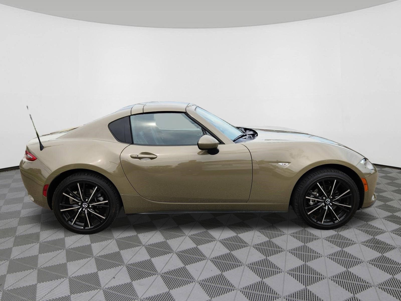 2024 Mazda Mazda MX-5 Miata RF Grand Touring