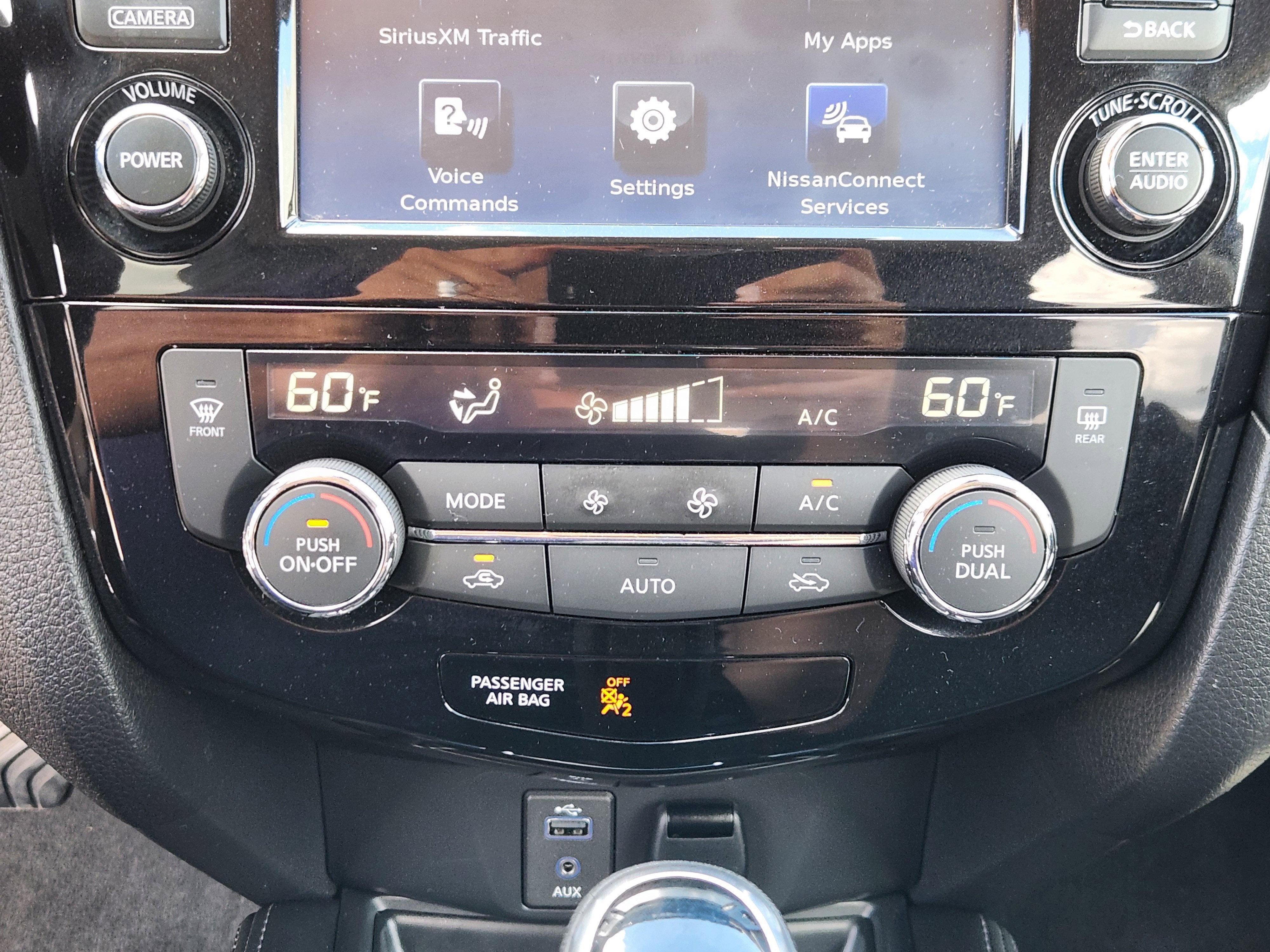 2017 Nissan Rogue SL