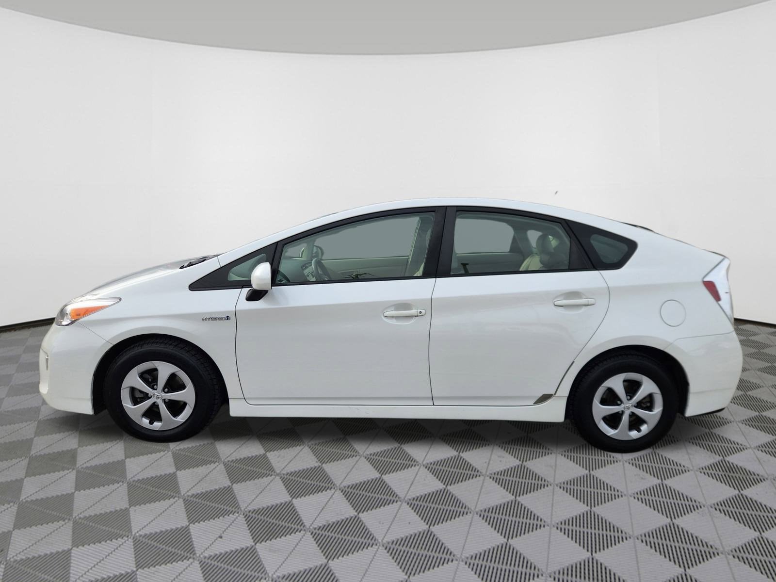 2014 Toyota Prius Two