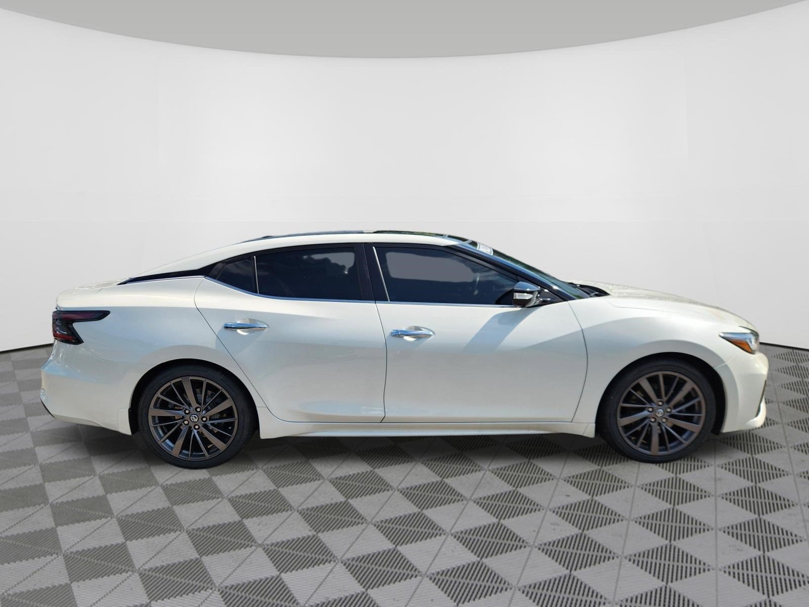 2019 Nissan Maxima Platinum